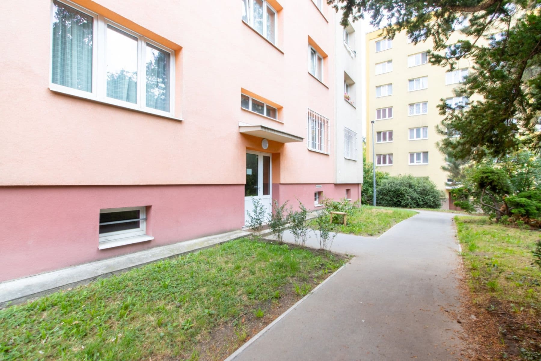 Pronájem bytu 3+1 73 m², Počernická, Praha, Praha Pronájem bytu 3+1 73 m², Počernická, Praha, Praha