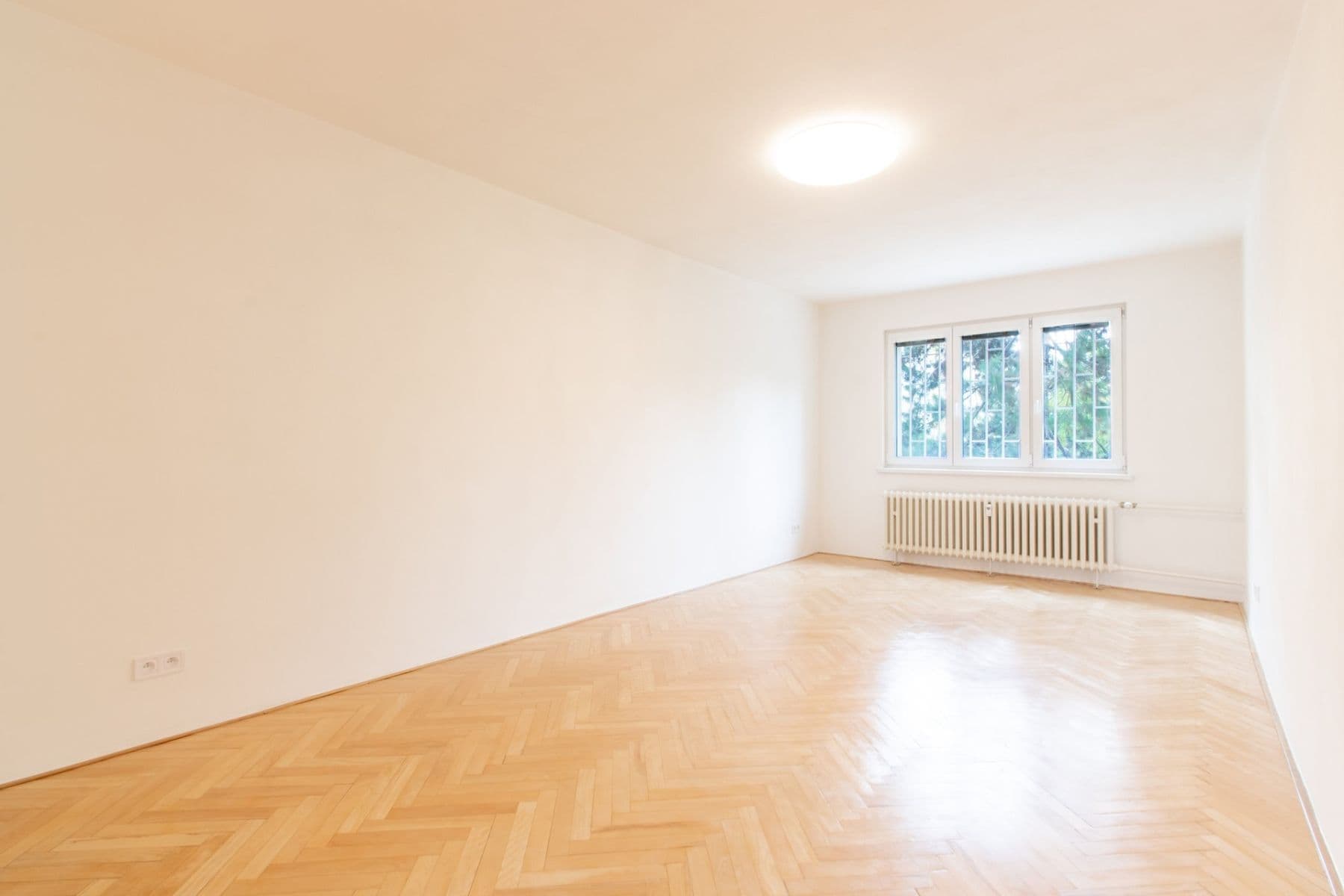 Pronájem bytu 3+1 73 m², Počernická, Praha, Praha Pronájem bytu 3+1 73 m², Počernická, Praha, Praha