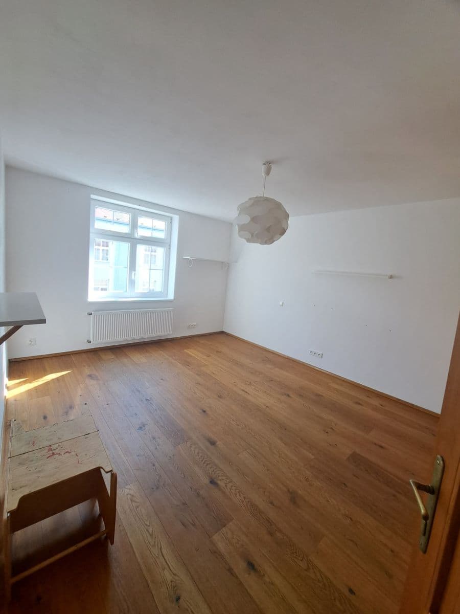 Pronájem bytu 3+kk 70 m², Barákova, Jičín, Královéhradecký kraj Pronájem bytu 3+kk 70 m², Barákova, Jičín, Královéhradecký kraj