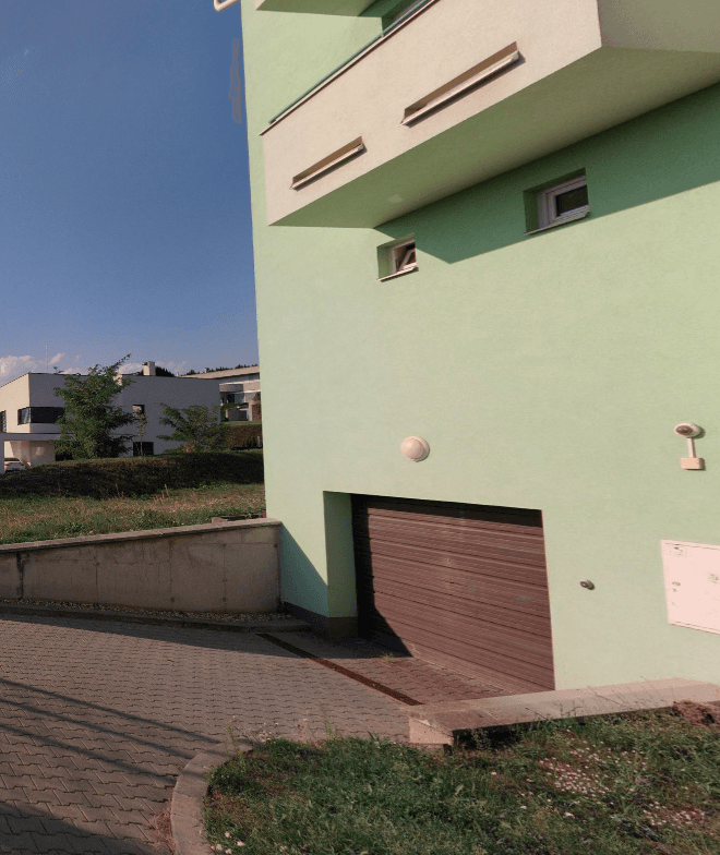 Pronájem garáže 20 m², Högrova, Brno, Jihomoravský kraj Pronájem garáže 20 m², Högrova, Brno, Jihomoravský kraj