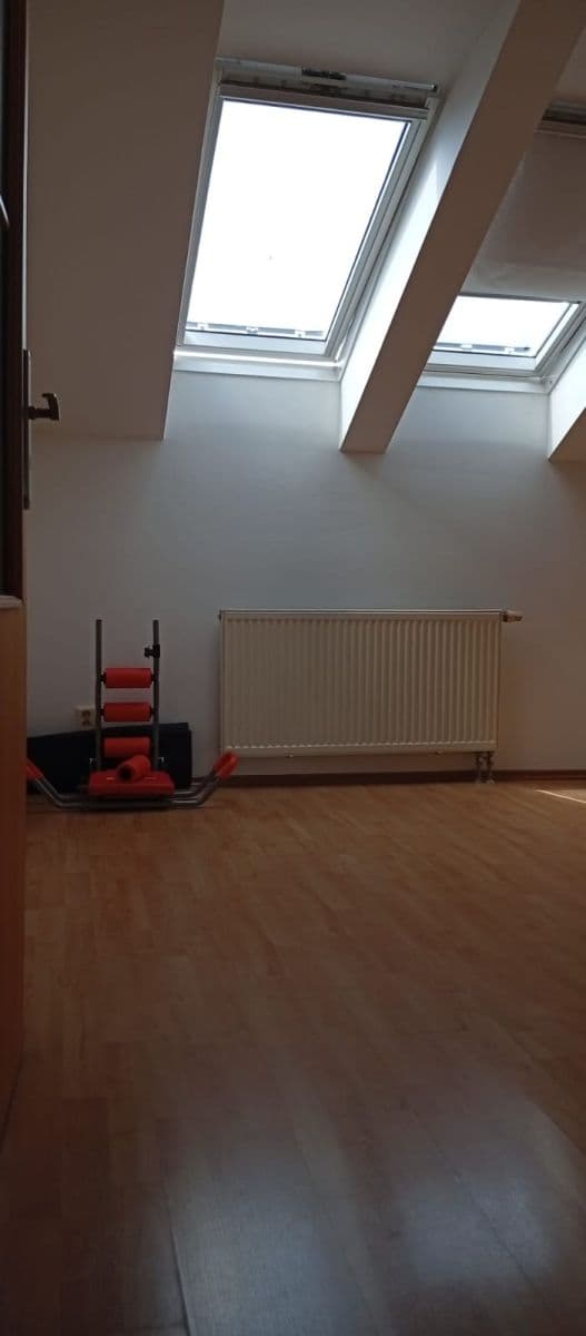 Pronájem bytu 2+kk 47 m², Litavská, Slavkov u Brna, Jihomoravský kraj Pronájem bytu 2+kk 47 m², Litavská, Slavkov u Brna, Jihomoravský kraj