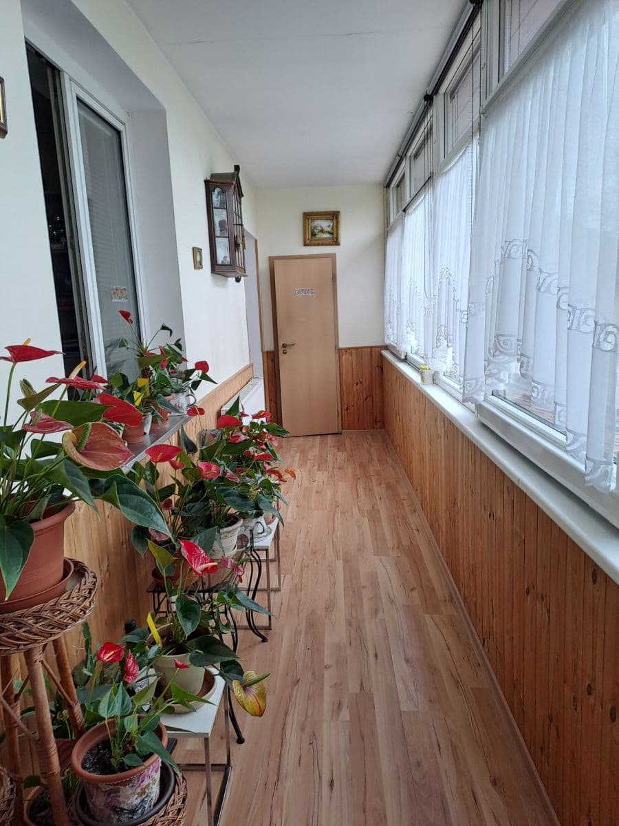 Prodej domu 412 m², pozemek 318 m², Revoluční, Šestajovice, Středočeský kraj Prodej domu 412 m², pozemek 318 m², Revoluční, Šestajovice, Středočeský kraj