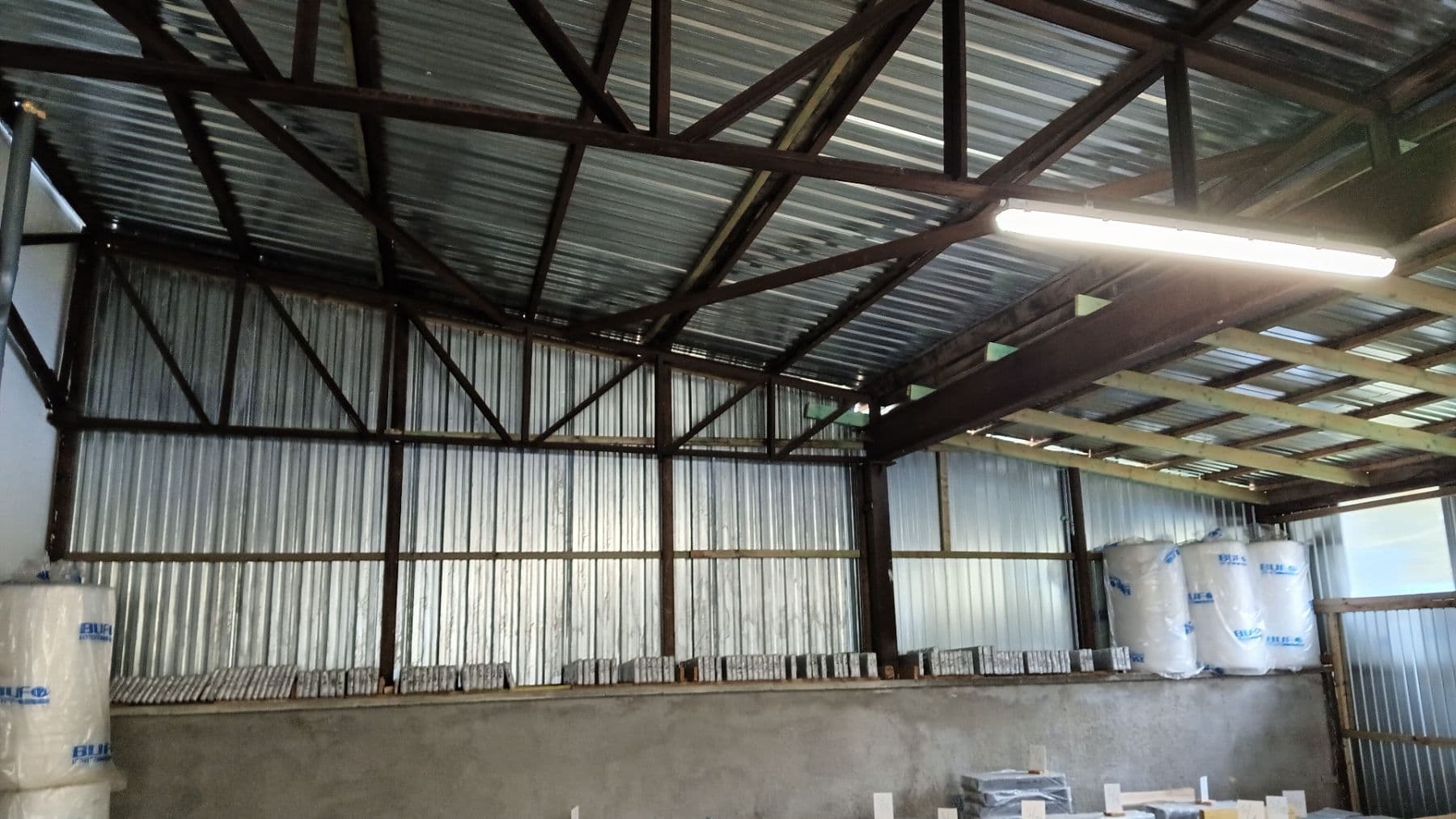 Pronájem nebytového prostoru 200 m², Vápenka, Zdice, Středočeský kraj Pronájem nebytového prostoru 200 m², Vápenka, Zdice, Středočeský kraj