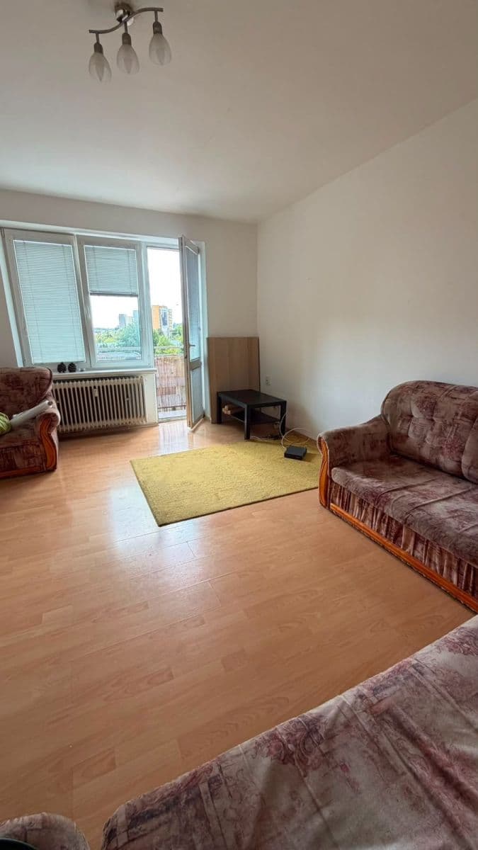 Pronájem bytu 2+1 54 m², Svatopluka Čecha, Brno, Jihomoravský kraj Pronájem bytu 2+1 54 m², Svatopluka Čecha, Brno, Jihomoravský kraj