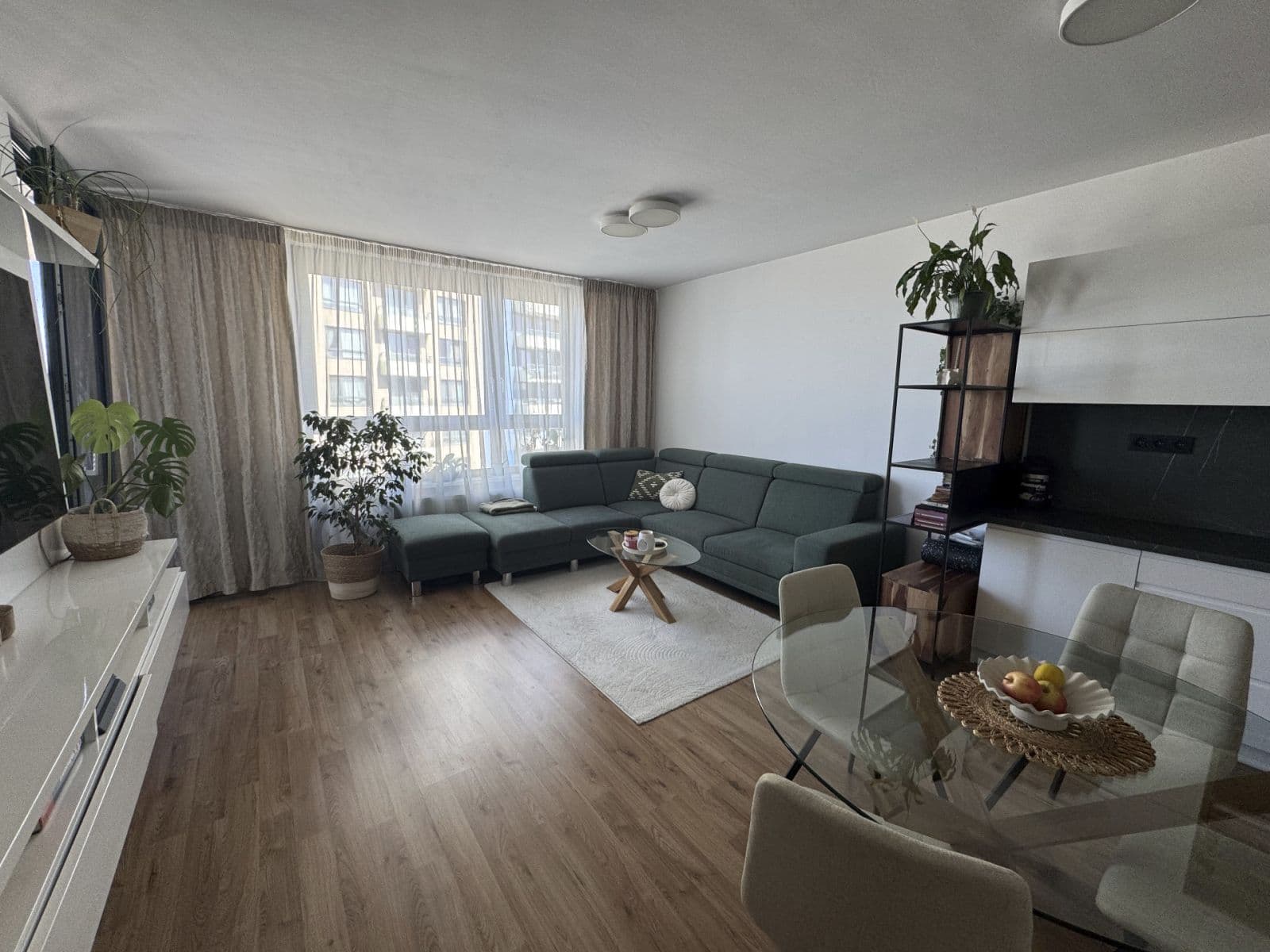 Pronájem bytu 2+1 52 m², Plynárenská, Ružinov, Bratislavský kraj Pronájem bytu 2+1 52 m², Plynárenská, Ružinov, Bratislavský kraj