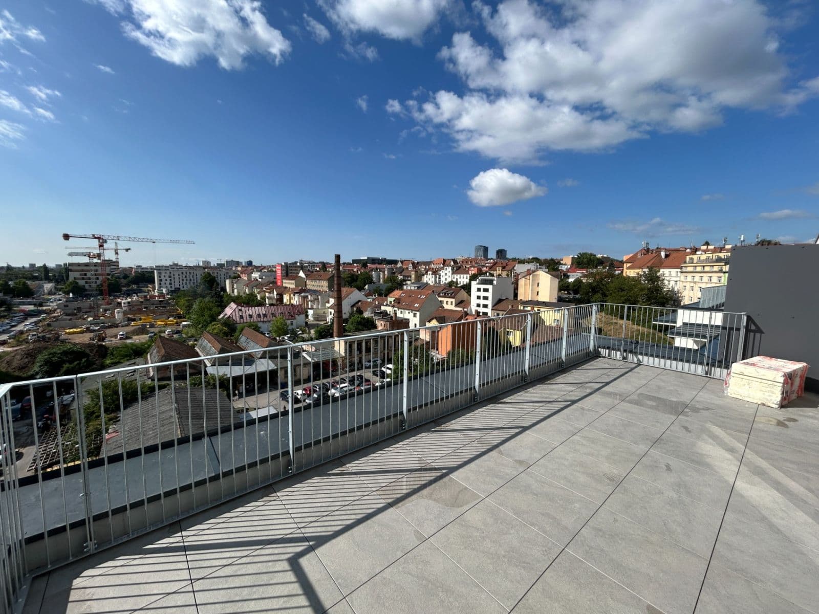 Pronájem bytu 2+kk 50 m², Střední, Brno, Jihomoravský kraj Pronájem bytu 2+kk 50 m², Střední, Brno, Jihomoravský kraj