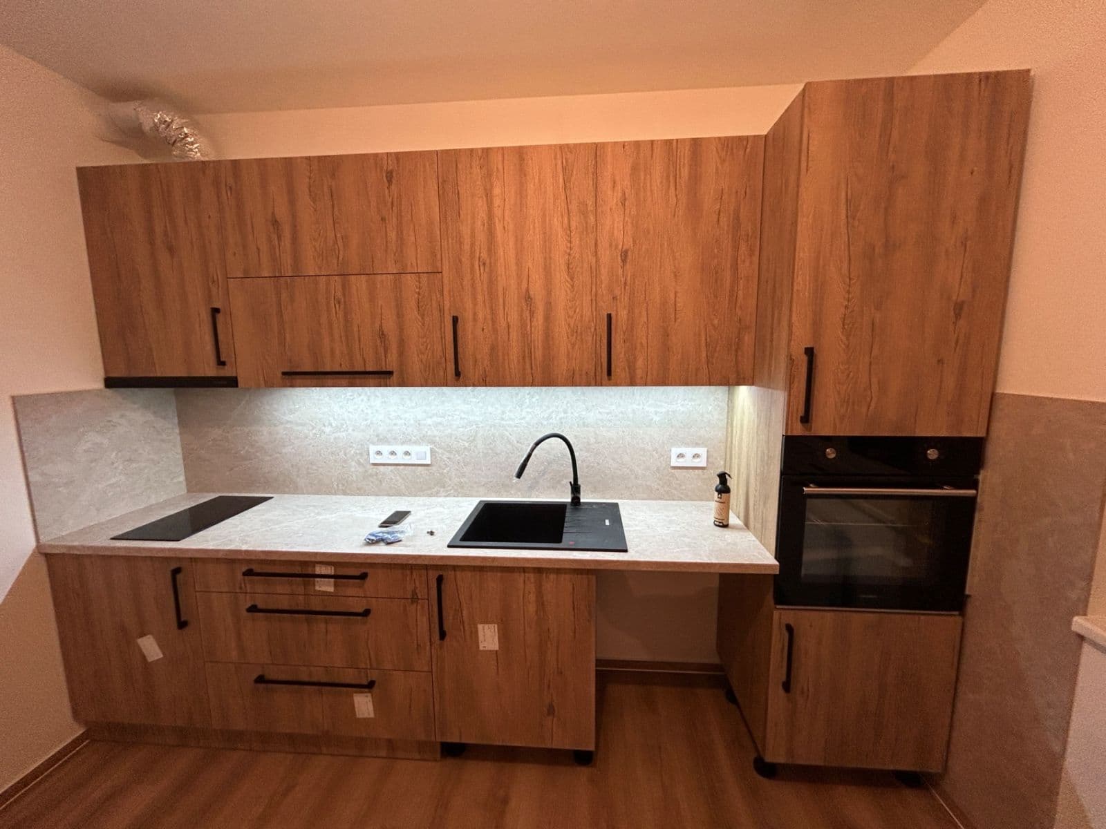 Pronájem bytu 2+kk 50 m², Střední, Brno, Jihomoravský kraj Pronájem bytu 2+kk 50 m², Střední, Brno, Jihomoravský kraj