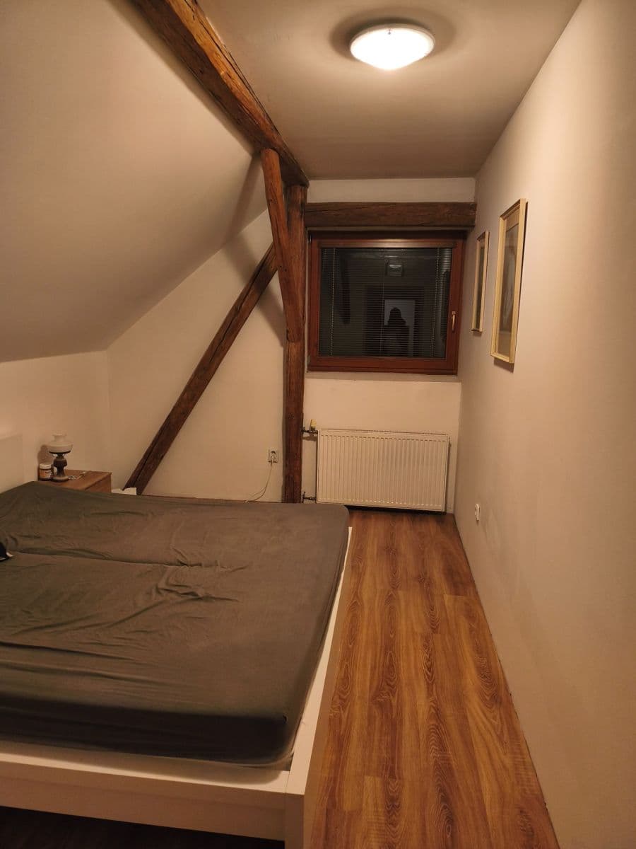 Pronájem domu 100 m², pozemek 600 m², Býšť, Pardubický kraj Pronájem domu 100 m², pozemek 600 m², Býšť, Pardubický kraj
