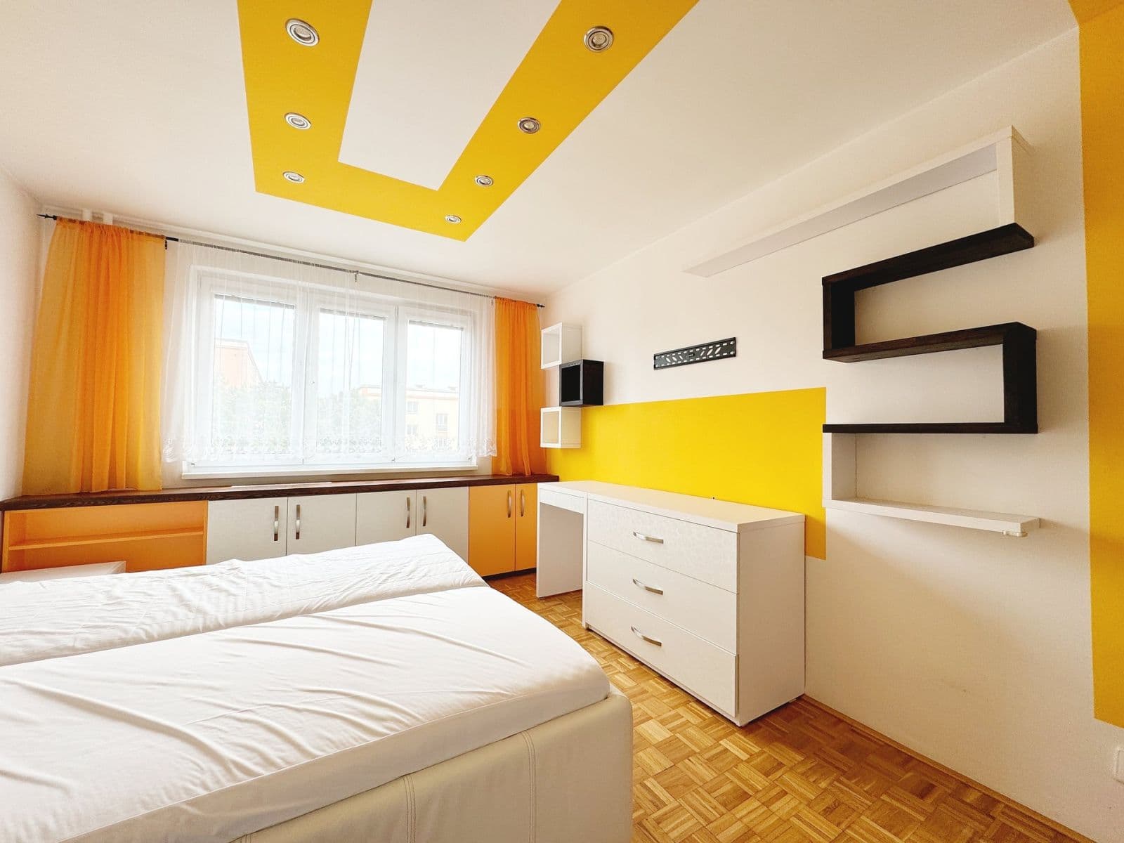 Pronájem bytu 2+1 54 m², Na Petřinách, Praha, Praha Pronájem bytu 2+1 54 m², Na Petřinách, Praha, Praha