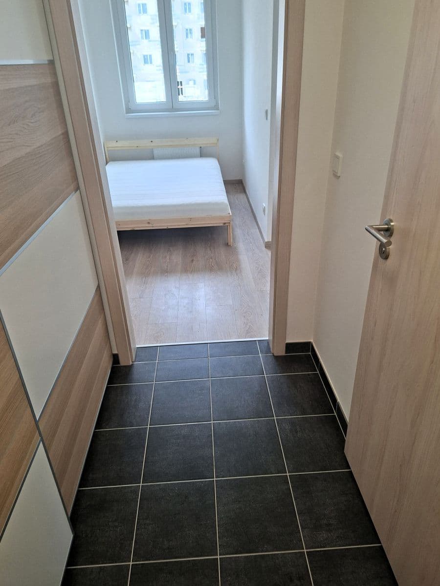 Pronájem bytu 1+kk 32 m², Arnošta Staňka, Praha, Praha Pronájem bytu 1+kk 32 m², Arnošta Staňka, Praha, Praha