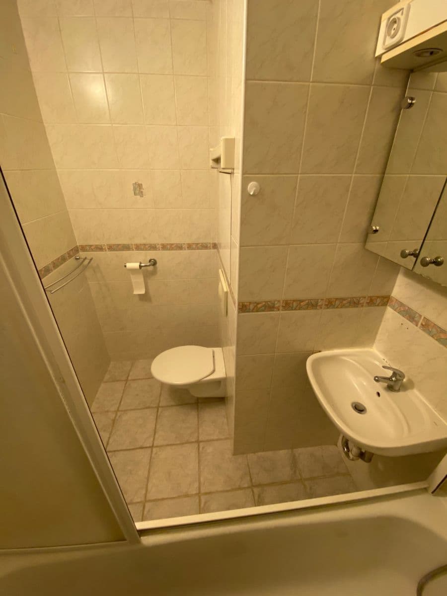 Pronájem bytu 2+kk 43 m², Hrdličkova, Praha, Praha Pronájem bytu 2+kk 43 m², Hrdličkova, Praha, Praha