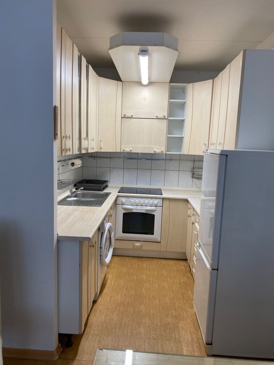 Pronájem bytu 2+kk 43 m², Hrdličkova, Praha, Praha Pronájem bytu 2+kk 43 m², Hrdličkova, Praha, Praha
