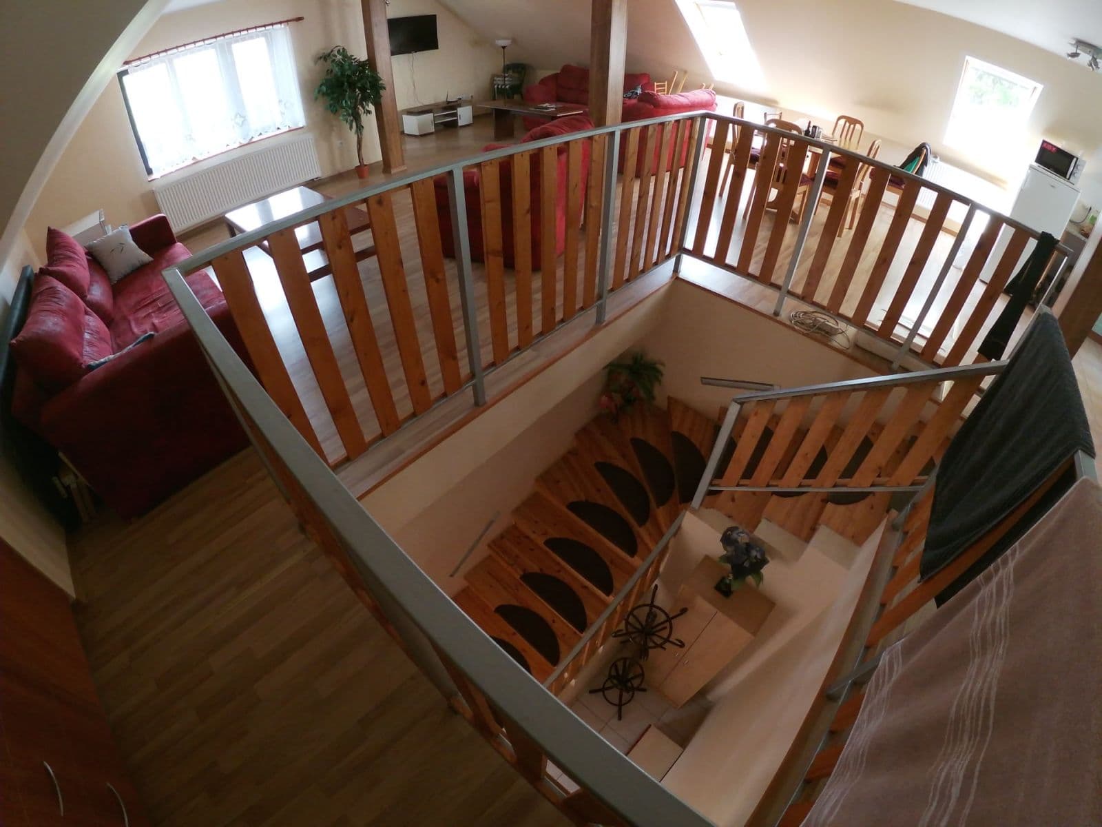 Pronájem domu 320 m², pozemek 1.700 m², Dívčice, Jihočeský kraj Pronájem domu 320 m², pozemek 1.700 m², Dívčice, Jihočeský kraj