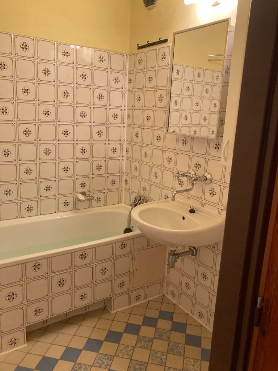 Pronájem bytu 2+kk 46 m², Aubrechtové, Praha, Praha Pronájem bytu 2+kk 46 m², Aubrechtové, Praha, Praha