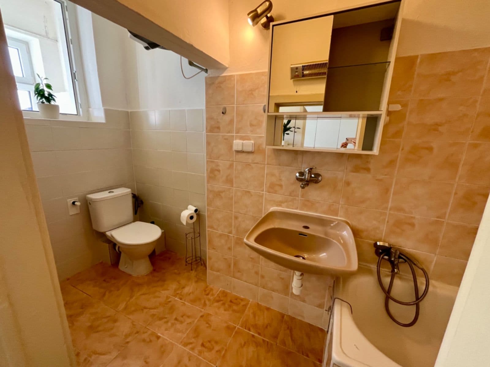 Pronájem bytu 2+1 67 m², Na Záhonech, Praha, Praha Pronájem bytu 2+1 67 m², Na Záhonech, Praha, Praha