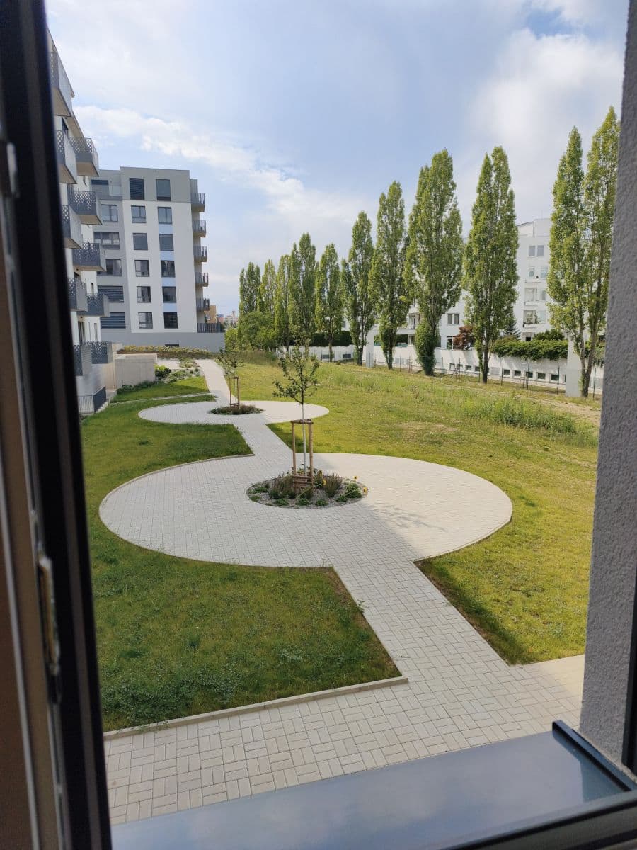 Pronájem bytu 1+kk 32 m², Divíškové, Praha, Praha Pronájem bytu 1+kk 32 m², Divíškové, Praha, Praha