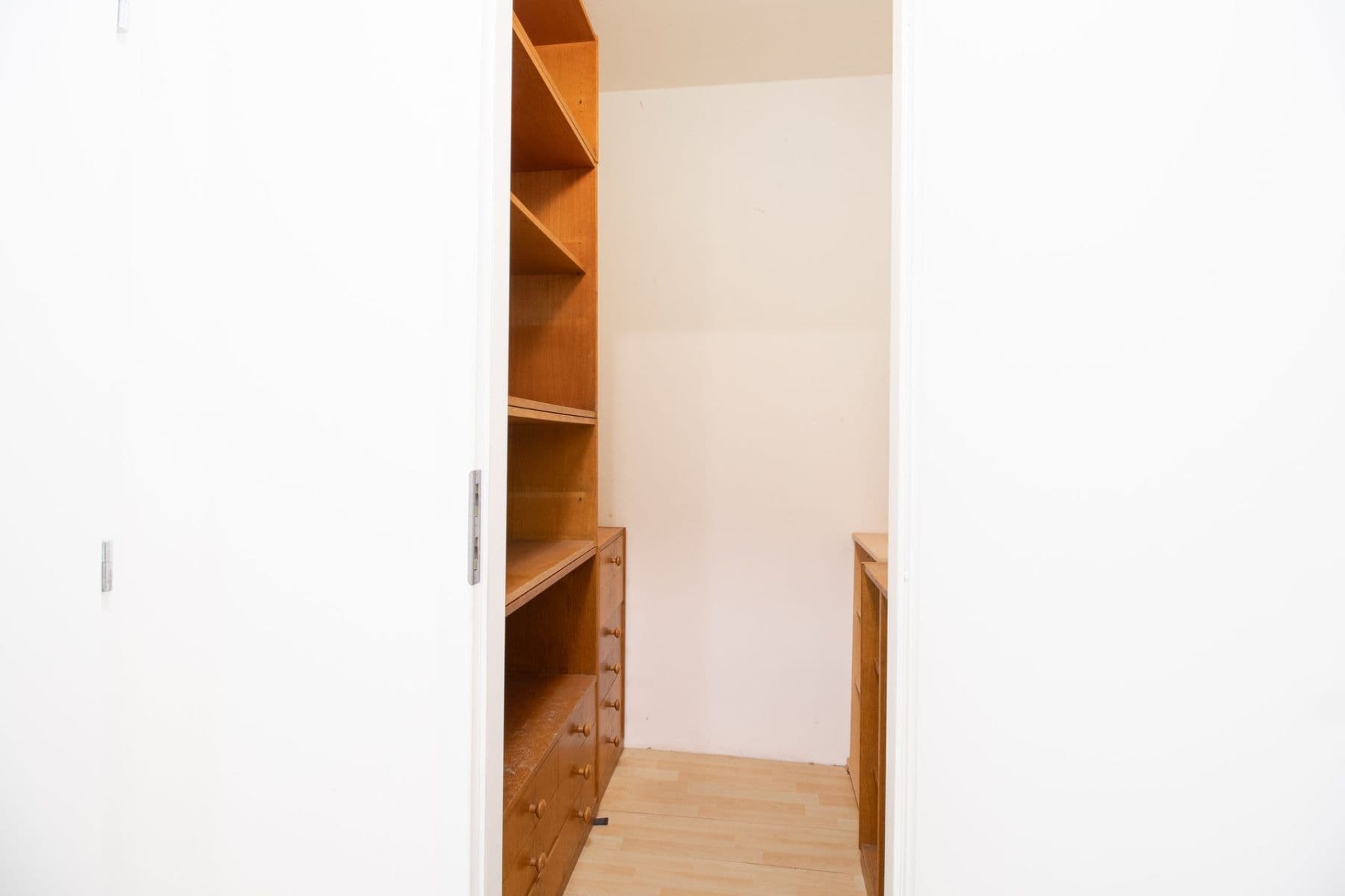 Pronájem bytu 3+kk 65 m², Bazovského, Praha, Praha Pronájem bytu 3+kk 65 m², Bazovského, Praha, Praha