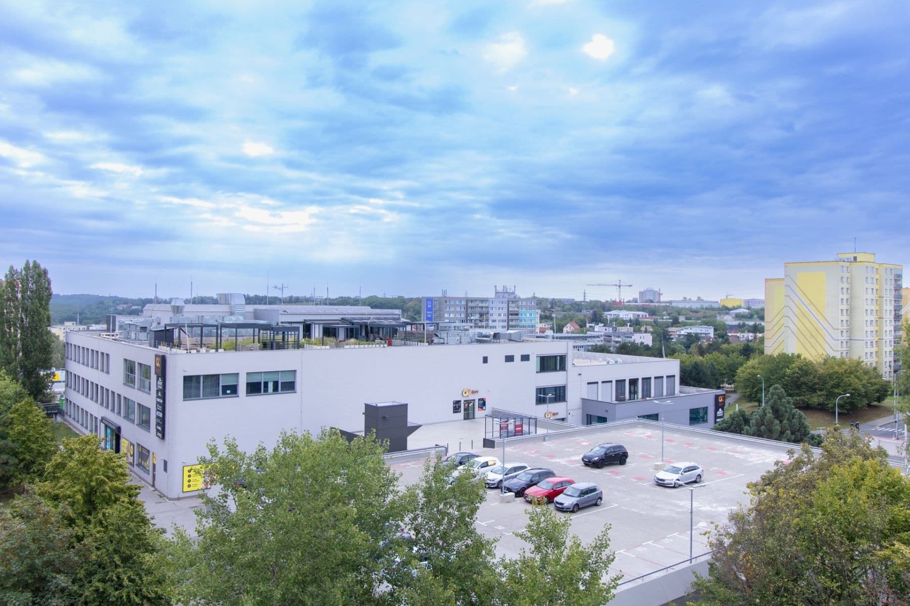 Pronájem bytu 3+kk 65 m², Bazovského, Praha, Praha Pronájem bytu 3+kk 65 m², Bazovského, Praha, Praha