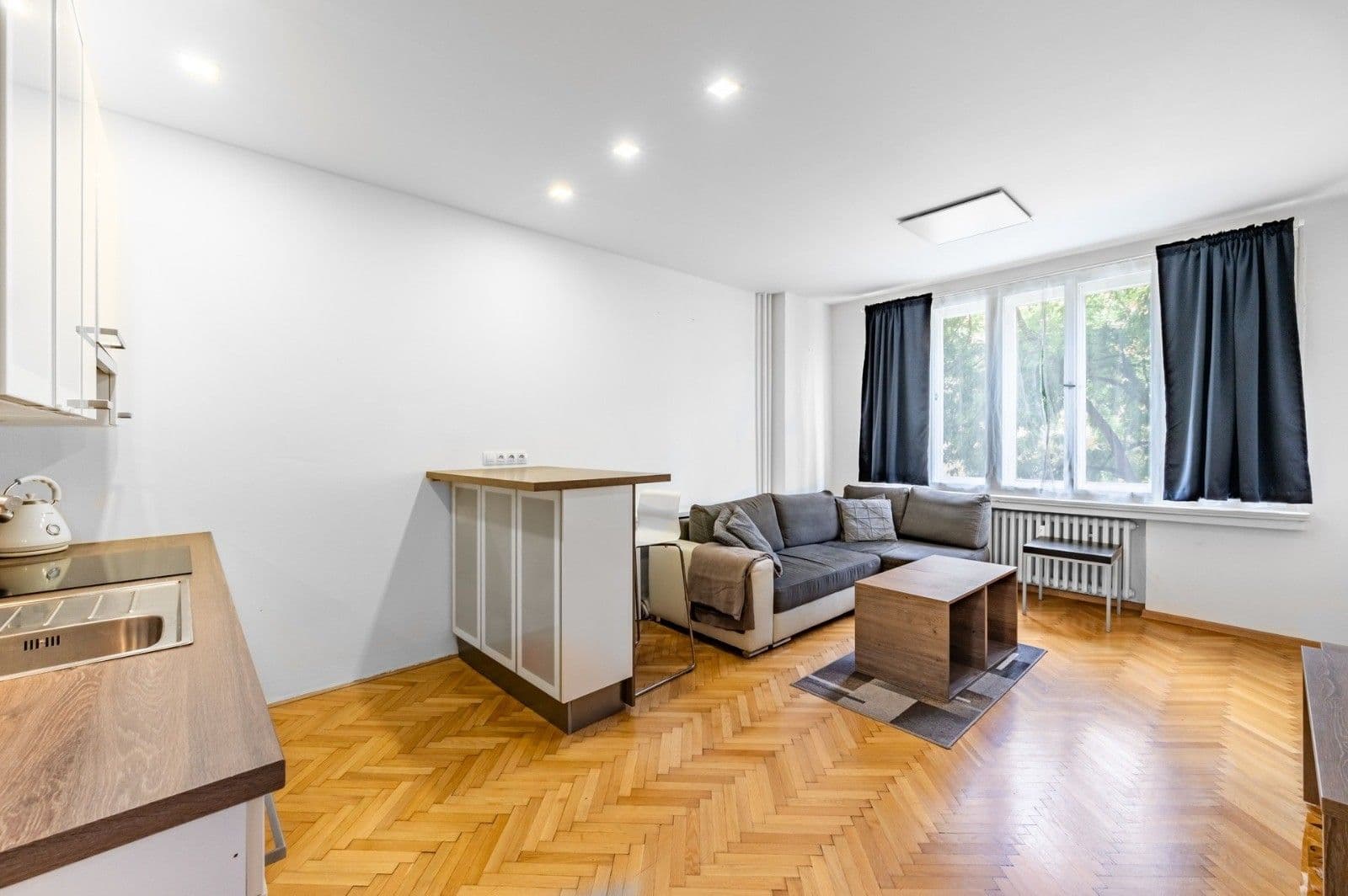 Pronájem bytu 2+kk 58 m², Sokolovská, Praha, Praha Pronájem bytu 2+kk 58 m², Sokolovská, Praha, Praha