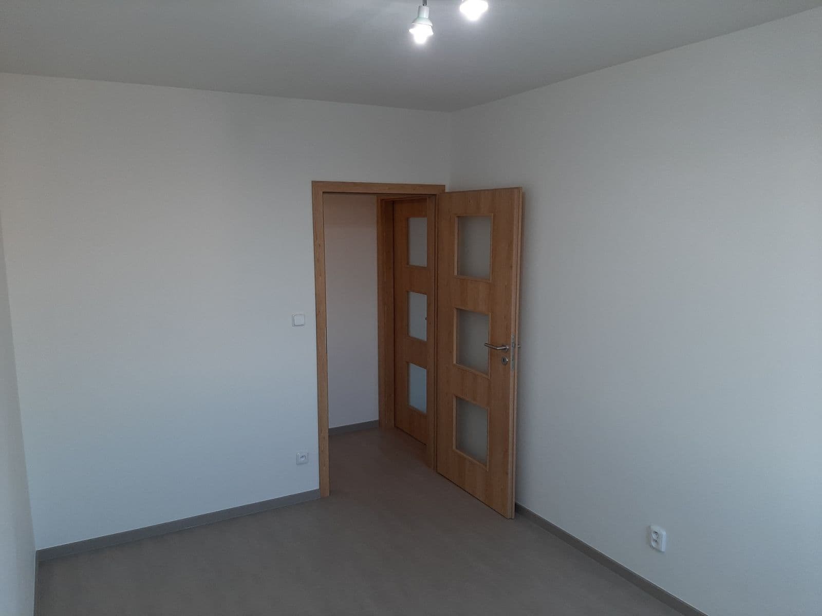 Pronájem bytu 2+kk 42 m², Stankovského, Čelákovice, Středočeský kraj Pronájem bytu 2+kk 42 m², Stankovského, Čelákovice, Středočeský kraj