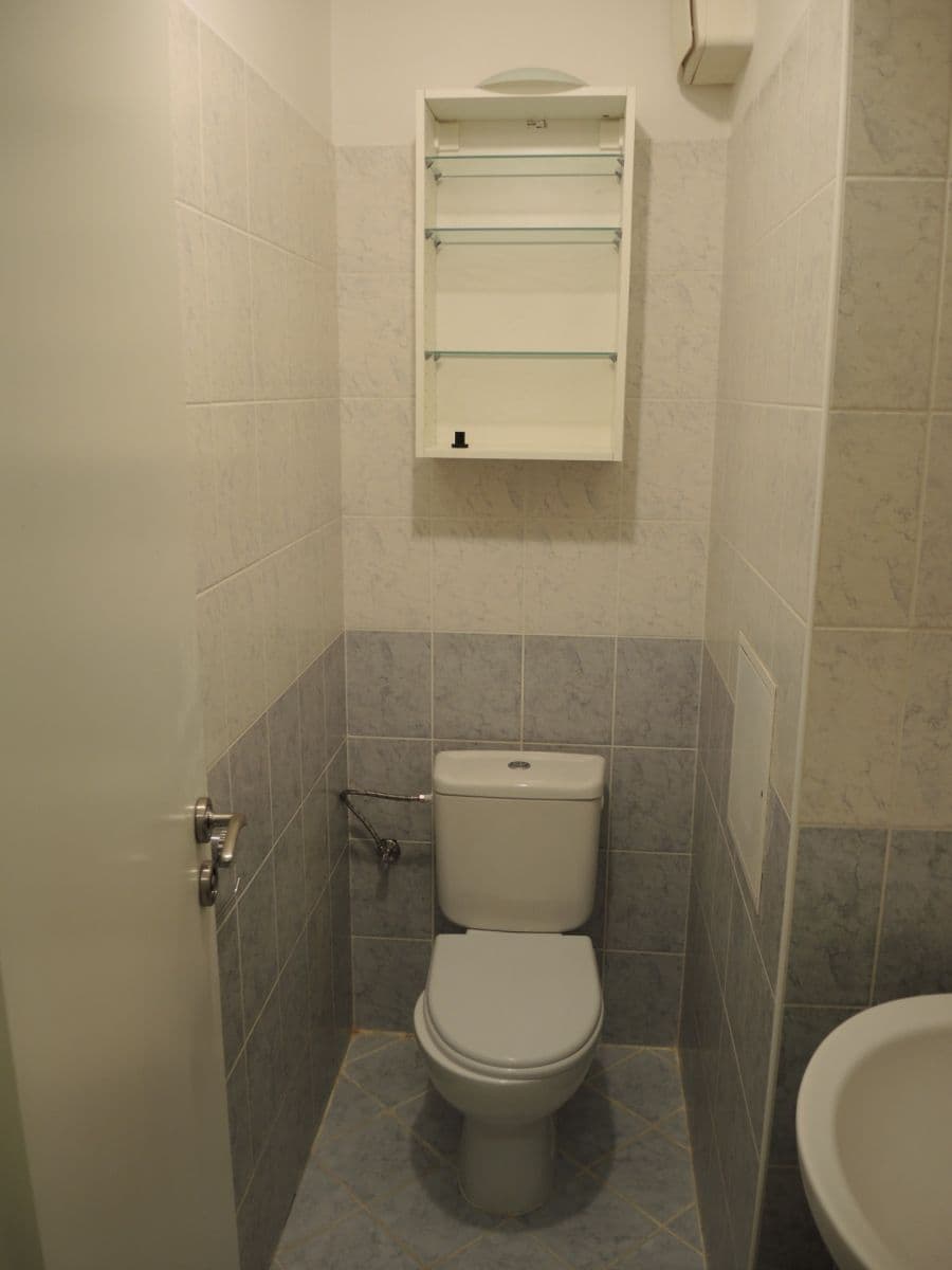 Pronájem bytu 1+kk 42 m², Elektrárenská, Praha, Praha Pronájem bytu 1+kk 42 m², Elektrárenská, Praha, Praha