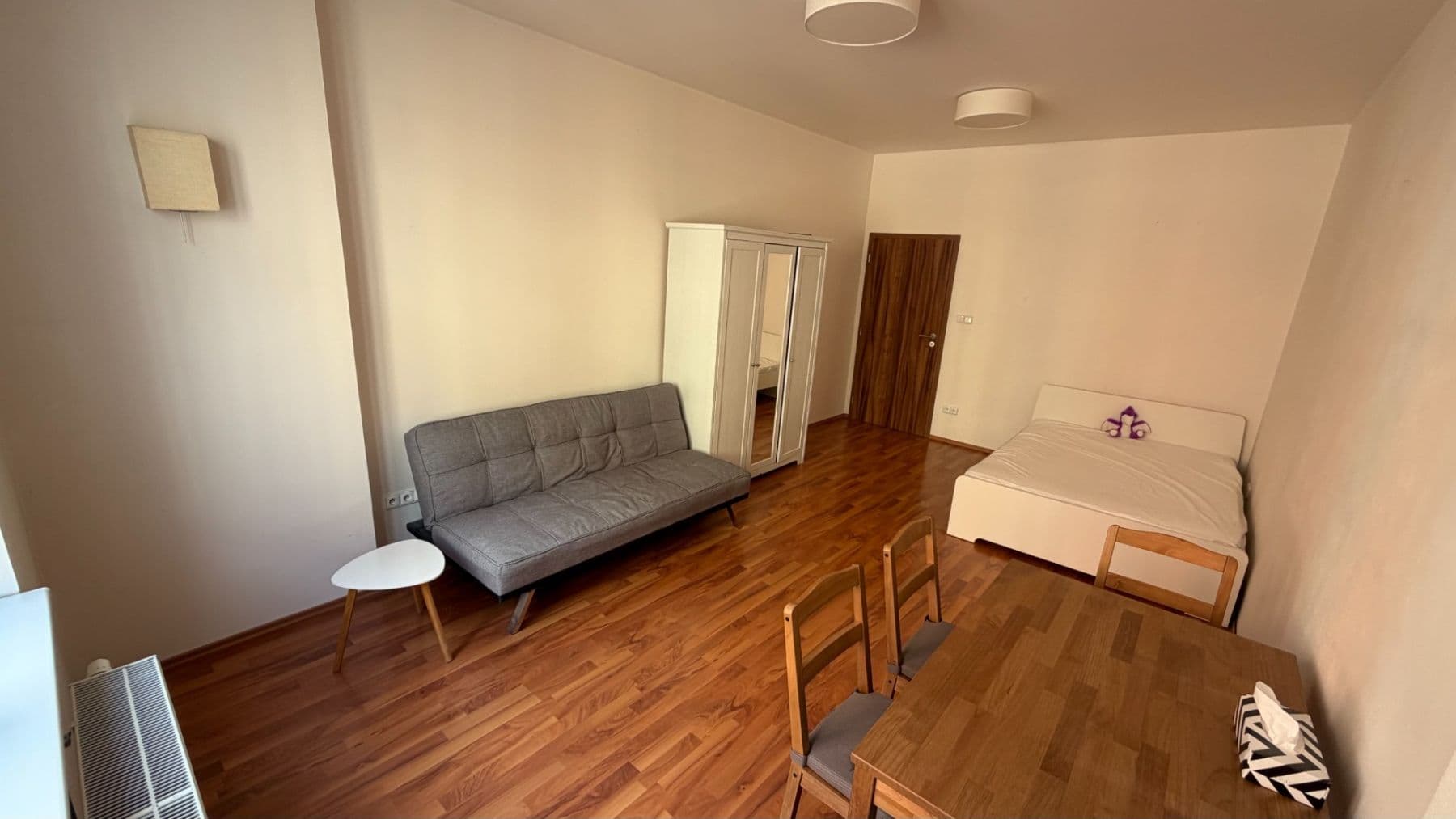 Pronájem bytu 2+kk 54 m², Holandská, Praha, Praha Pronájem bytu 2+kk 54 m², Holandská, Praha, Praha