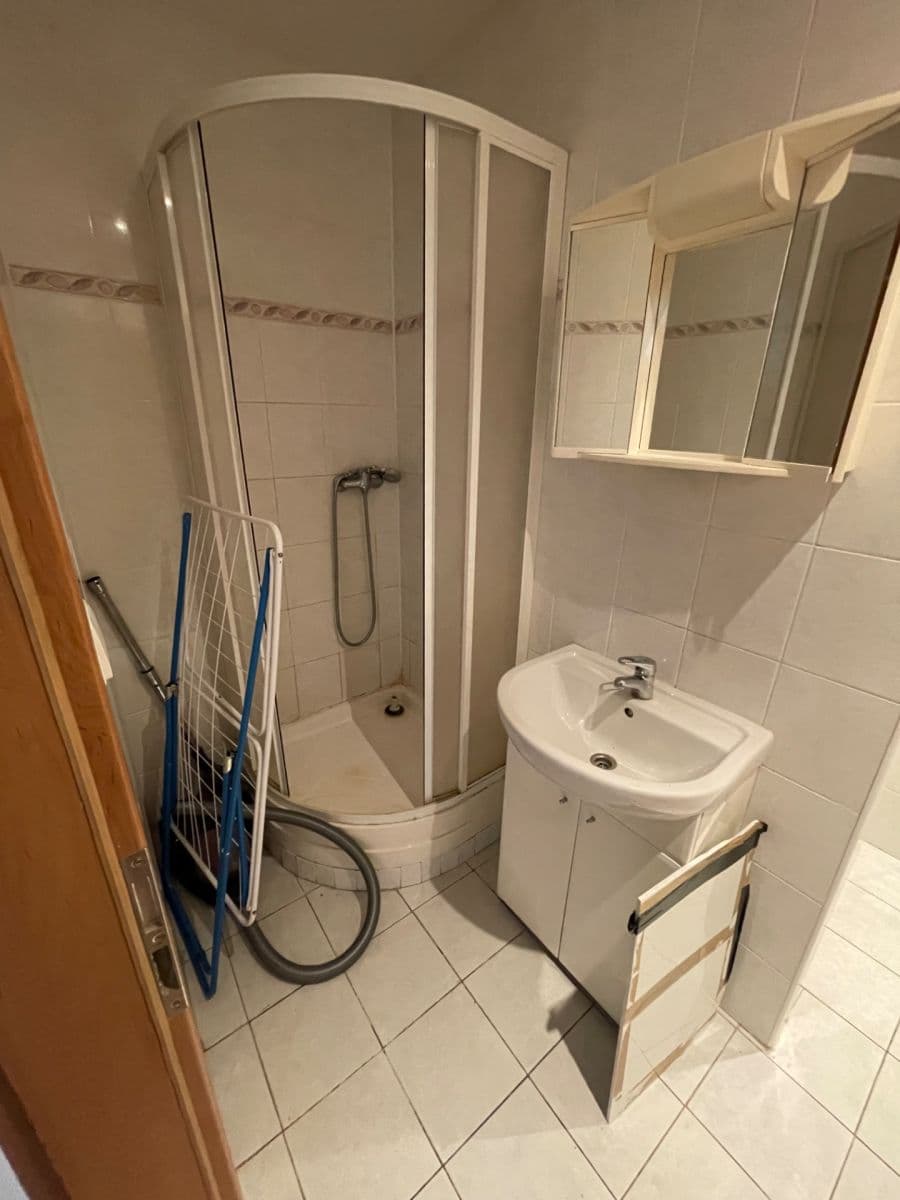 Pronájem bytu 1+kk 40 m², Hvězdova, Praha, Praha Pronájem bytu 1+kk 40 m², Hvězdova, Praha, Praha