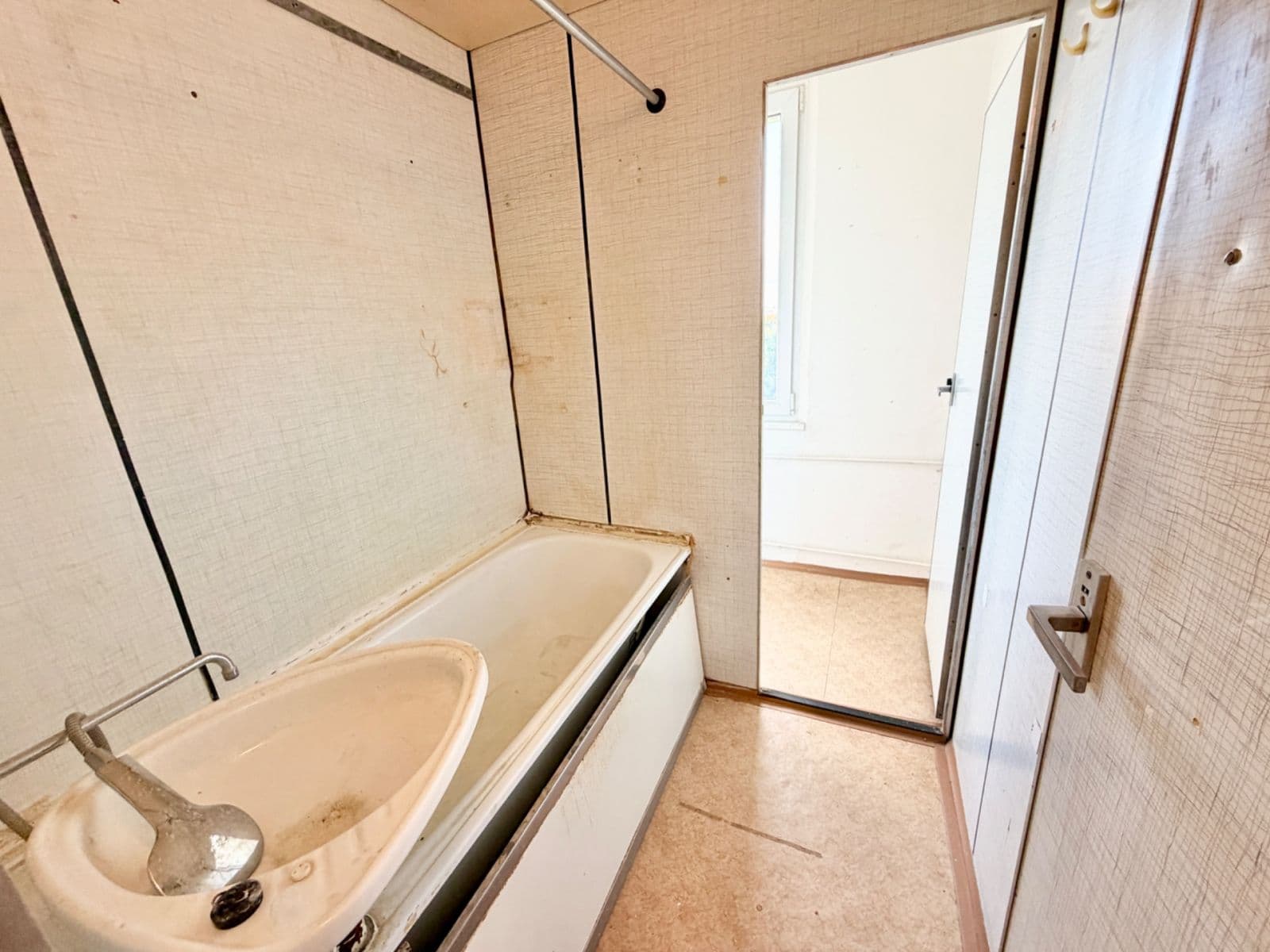 Prodej bytu 2+1 52 m², U stadionu, Jičín, Královéhradecký kraj Prodej bytu 2+1 52 m², U stadionu, Jičín, Královéhradecký kraj