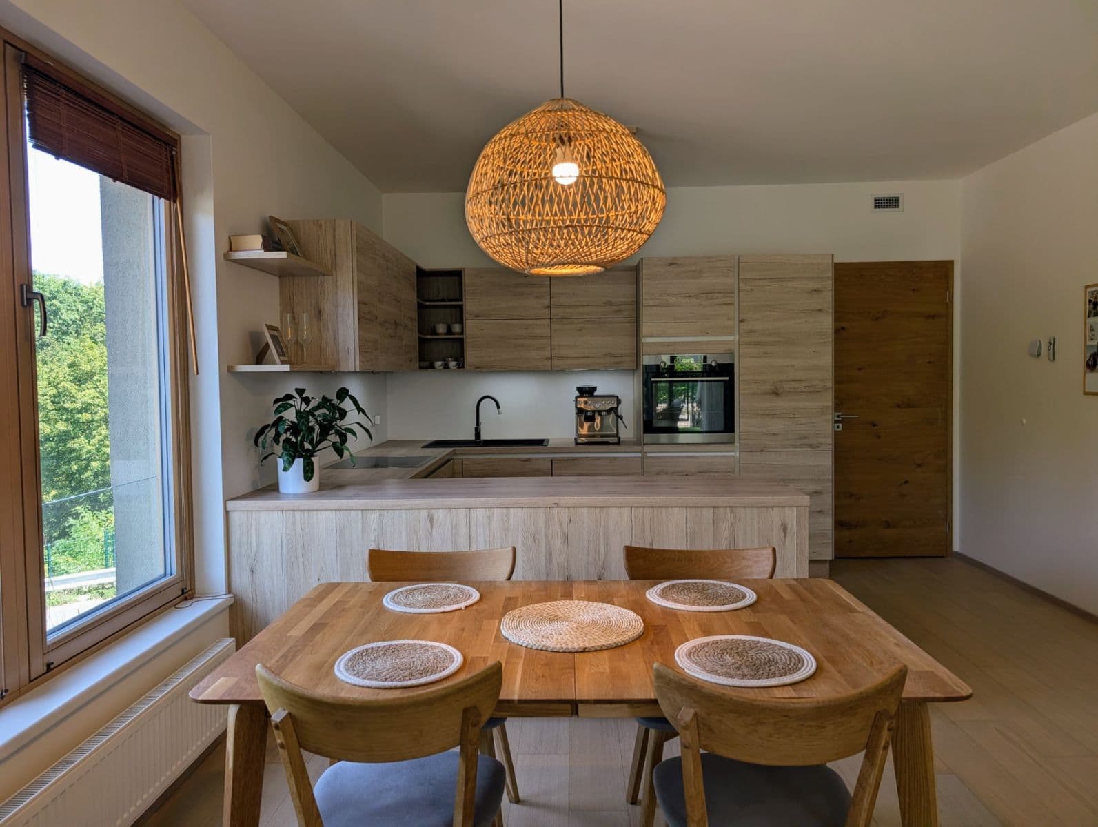 Prodej bytu 3+kk 77 m², Mölzerova, Praha, Praha Prodej bytu 3+kk 77 m², Mölzerova, Praha, Praha