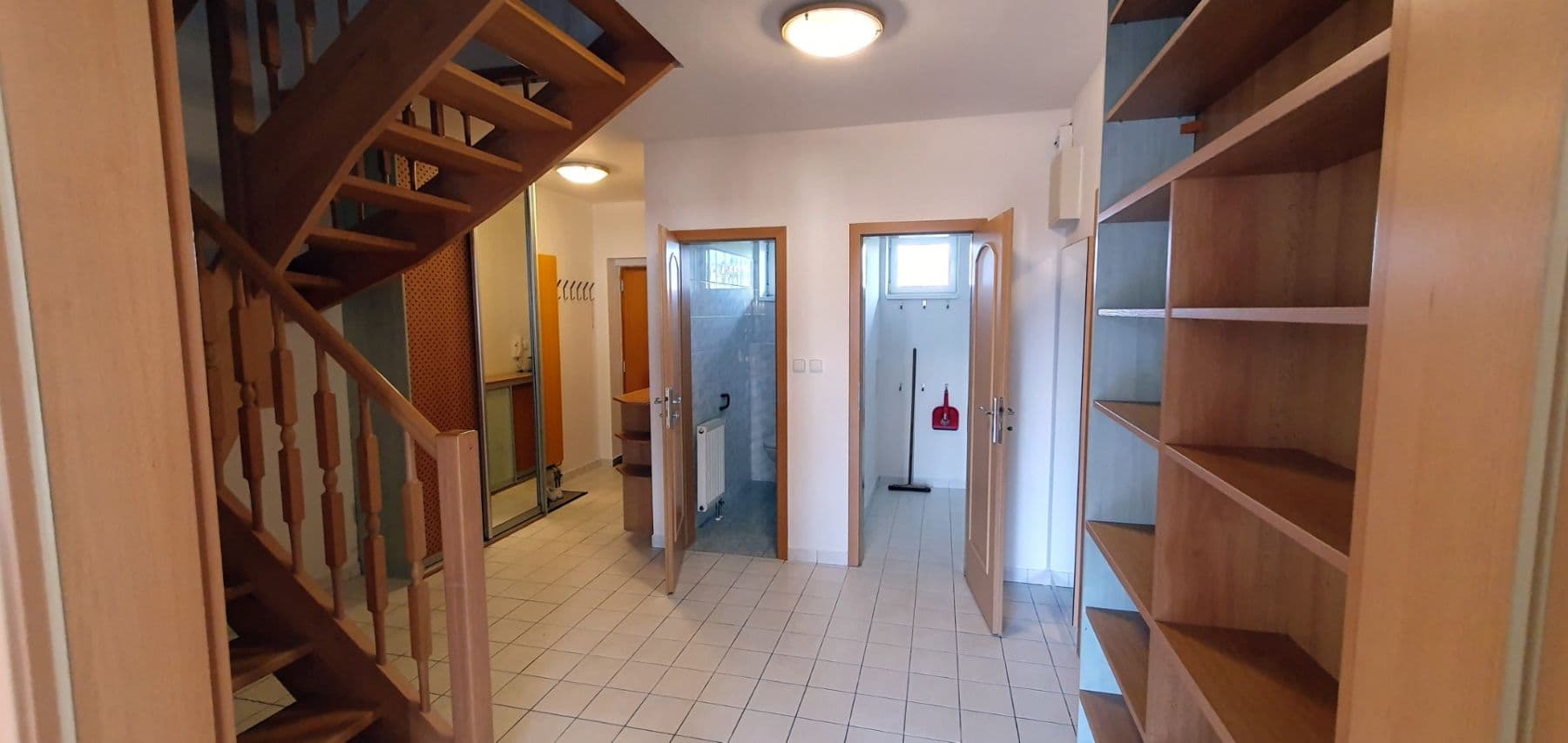 Pronájem bytu 3+kk 119 m², Mladotova, Praha, Praha Pronájem bytu 3+kk 119 m², Mladotova, Praha, Praha