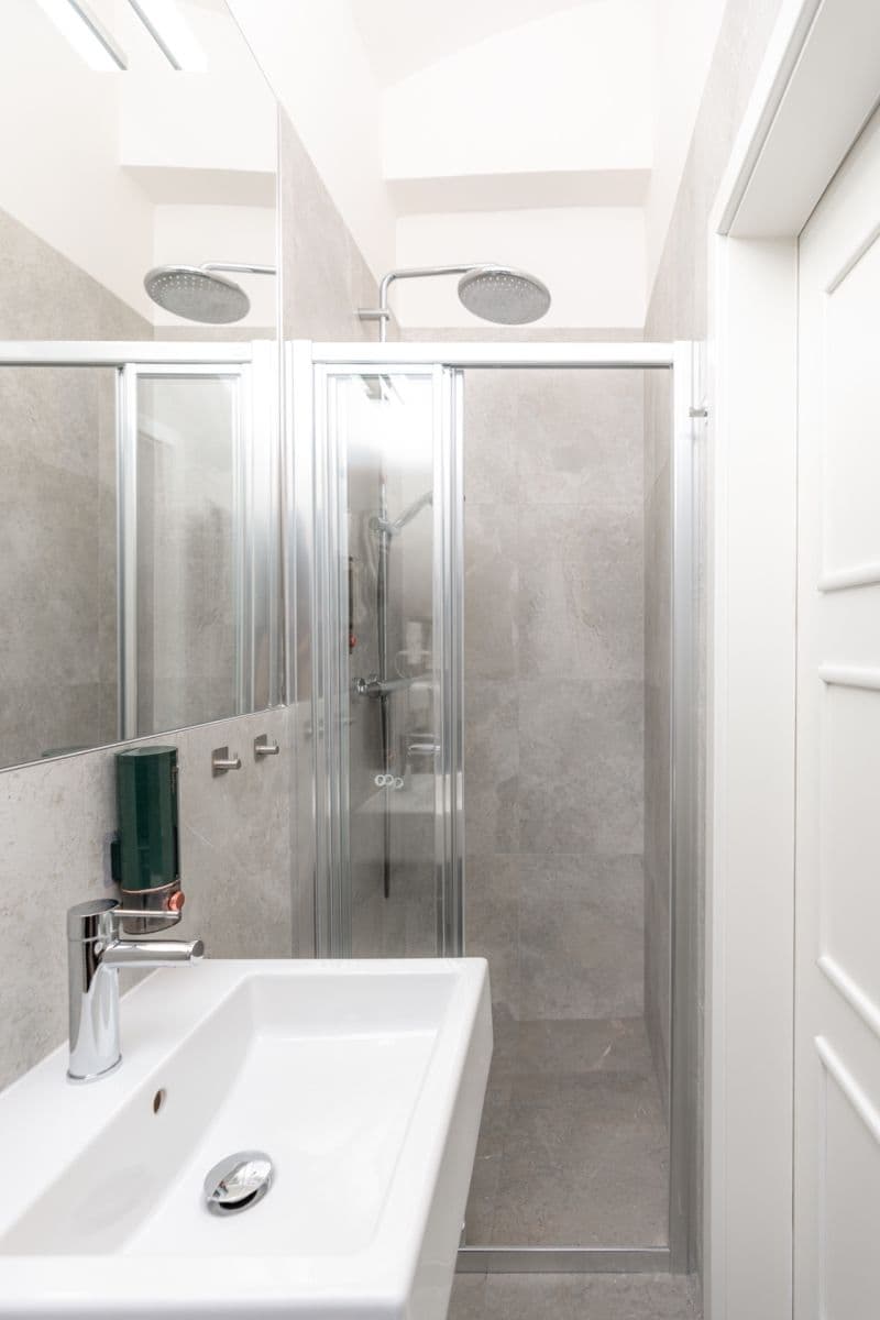 Prodej bytu 1+kk 29 m², Chlumova, Praha, Praha Prodej bytu 1+kk 29 m², Chlumova, Praha, Praha