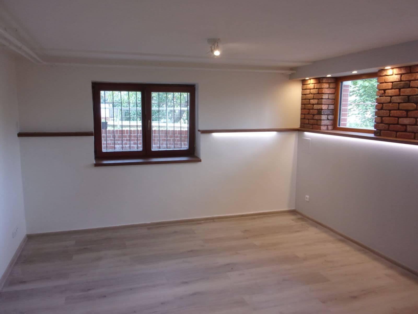 Pronájem bytu 1+1 33 m², Nad Santoškou, Praha, Praha Pronájem bytu 1+1 33 m², Nad Santoškou, Praha, Praha