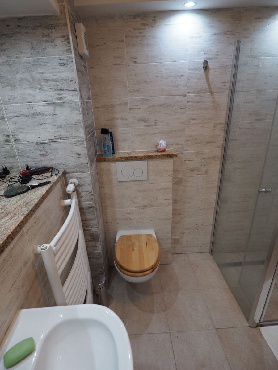 Pronájem bytu 1+1 33 m², Nad Santoškou, Praha, Praha Pronájem bytu 1+1 33 m², Nad Santoškou, Praha, Praha