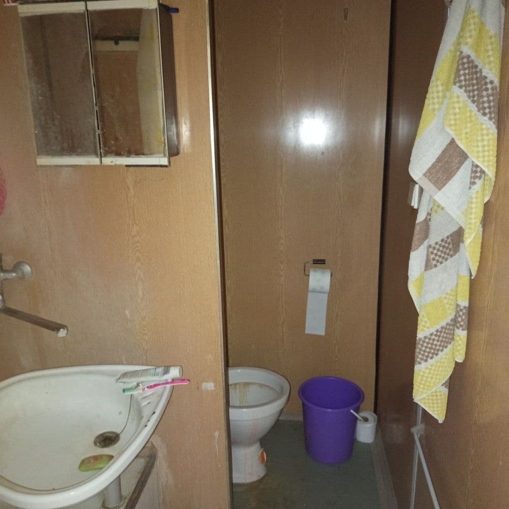 Pronájem bytu 1+1 35 m², Kpt. Jaroše, Neratovice, Středočeský kraj Pronájem bytu 1+1 35 m², Kpt. Jaroše, Neratovice, Středočeský kraj