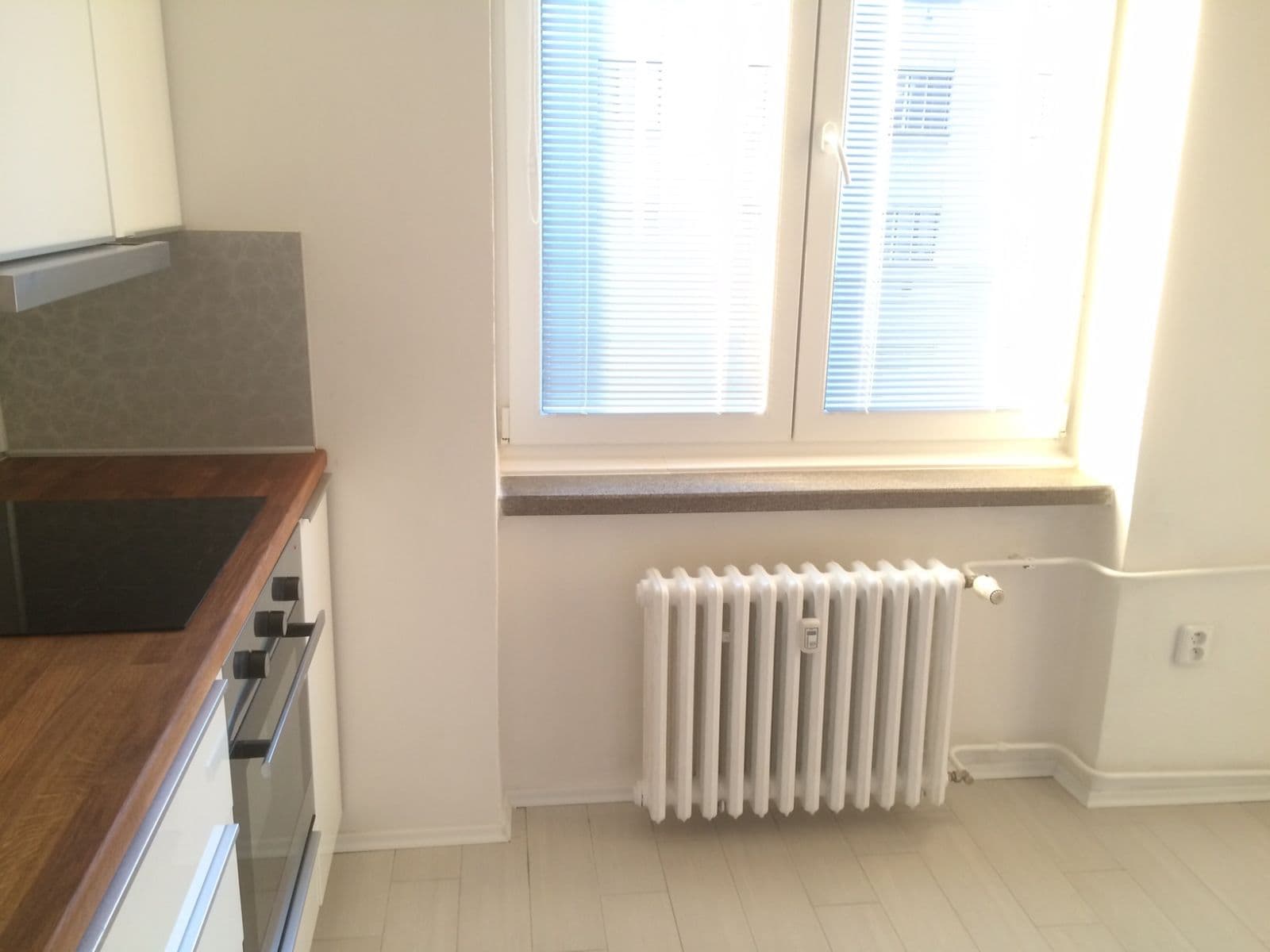 Prodej bytu 1+1 50 m², Ke Strašnické, Praha, Praha Prodej bytu 1+1 50 m², Ke Strašnické, Praha, Praha