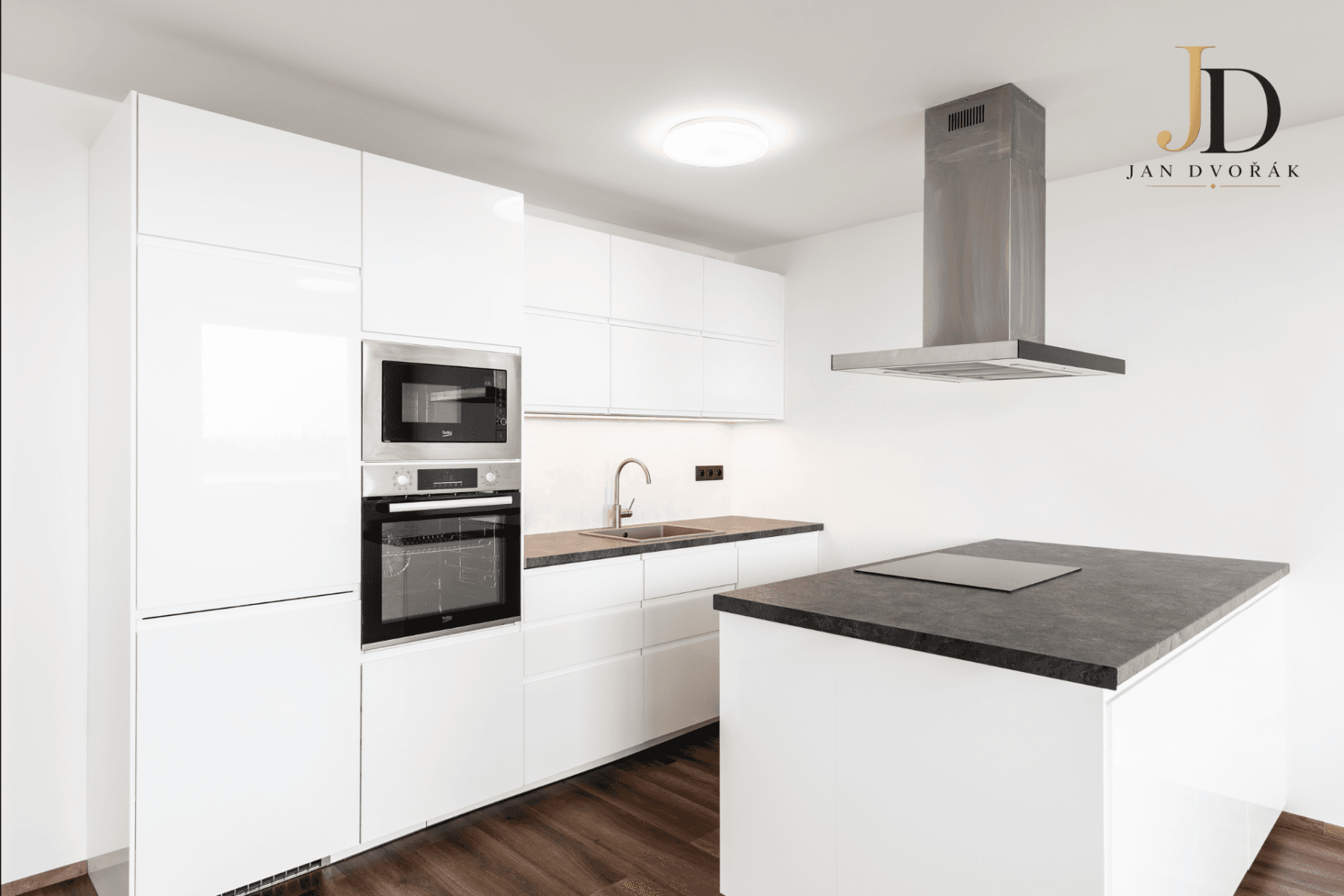 Prodej bytu 3+kk 79 m², Kurčatovova, Praha, Praha Prodej bytu 3+kk 79 m², Kurčatovova, Praha, Praha