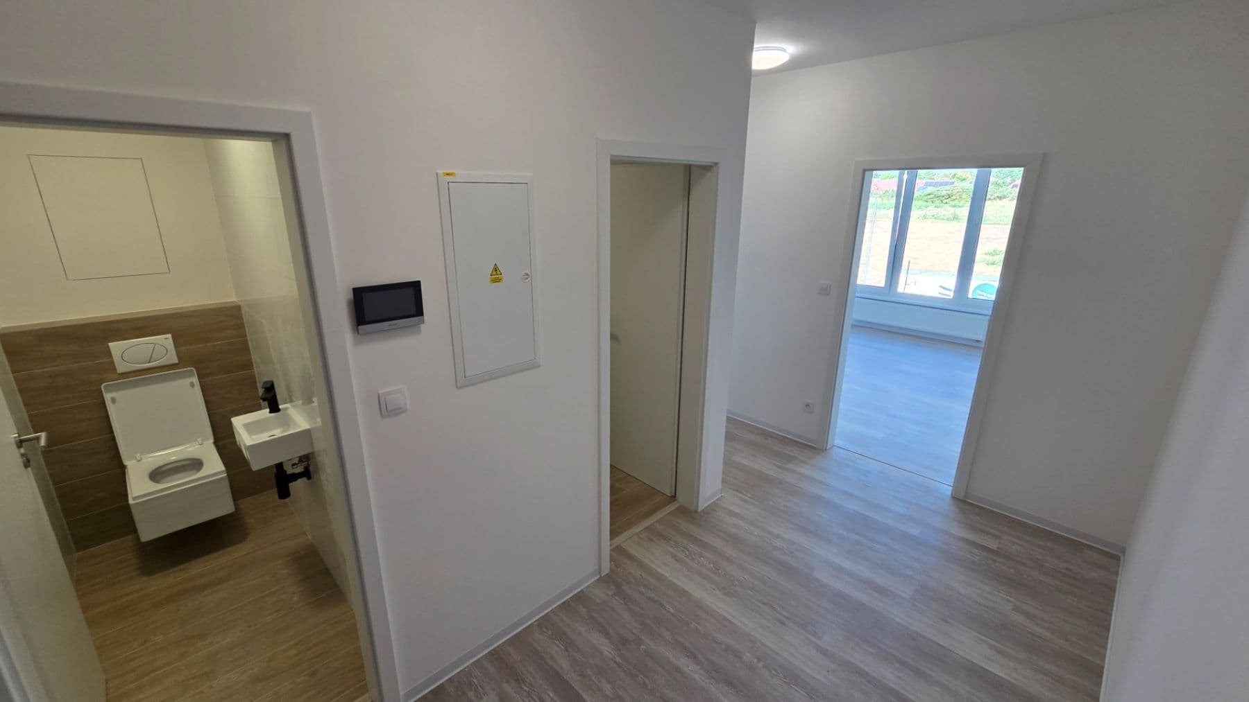 Pronájem bytu 2+kk 60 m², Pražská, Velké Přílepy, Středočeský kraj Pronájem bytu 2+kk 60 m², Pražská, Velké Přílepy, Středočeský kraj