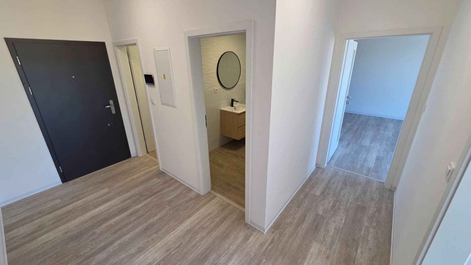 Pronájem bytu 2+kk 60 m², Pražská, Velké Přílepy, Středočeský kraj Pronájem bytu 2+kk 60 m², Pražská, Velké Přílepy, Středočeský kraj