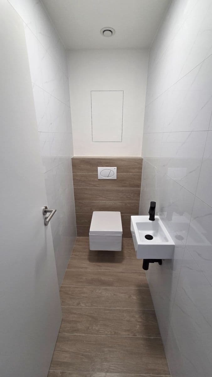Pronájem bytu 2+kk 60 m², Pražská, Velké Přílepy, Středočeský kraj Pronájem bytu 2+kk 60 m², Pražská, Velké Přílepy, Středočeský kraj