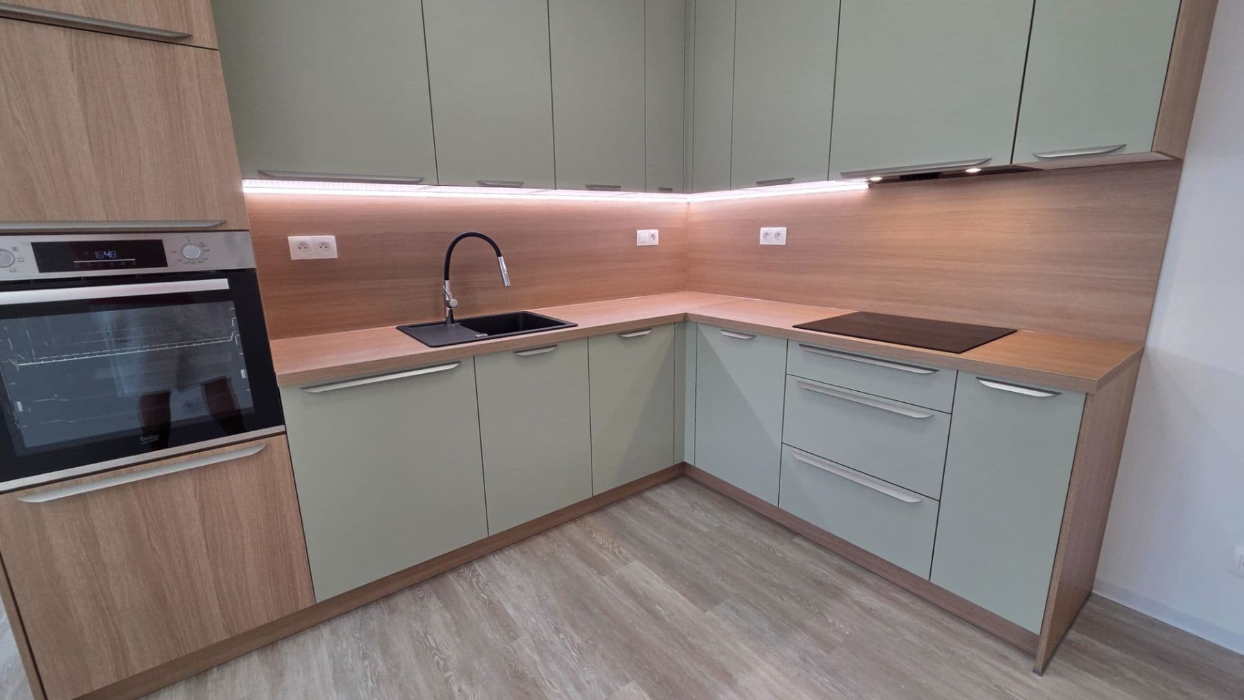 Pronájem bytu 2+kk 60 m², Pražská, Velké Přílepy, Středočeský kraj Pronájem bytu 2+kk 60 m², Pražská, Velké Přílepy, Středočeský kraj