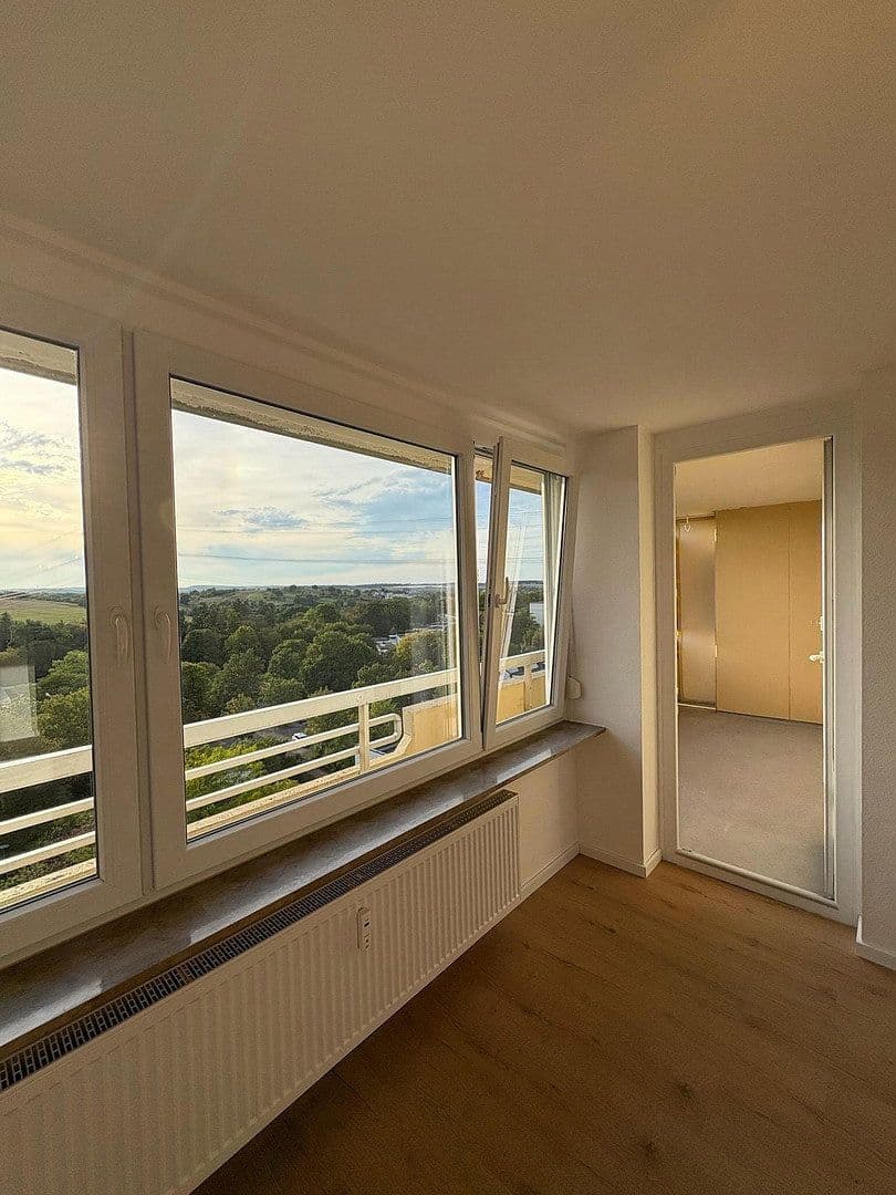 Pronájem bytu 3+kk 92 m², Nürtingen, Bádensko-Württembersko Pronájem bytu 3+kk 92 m², Nürtingen, Bádensko-Württembersko