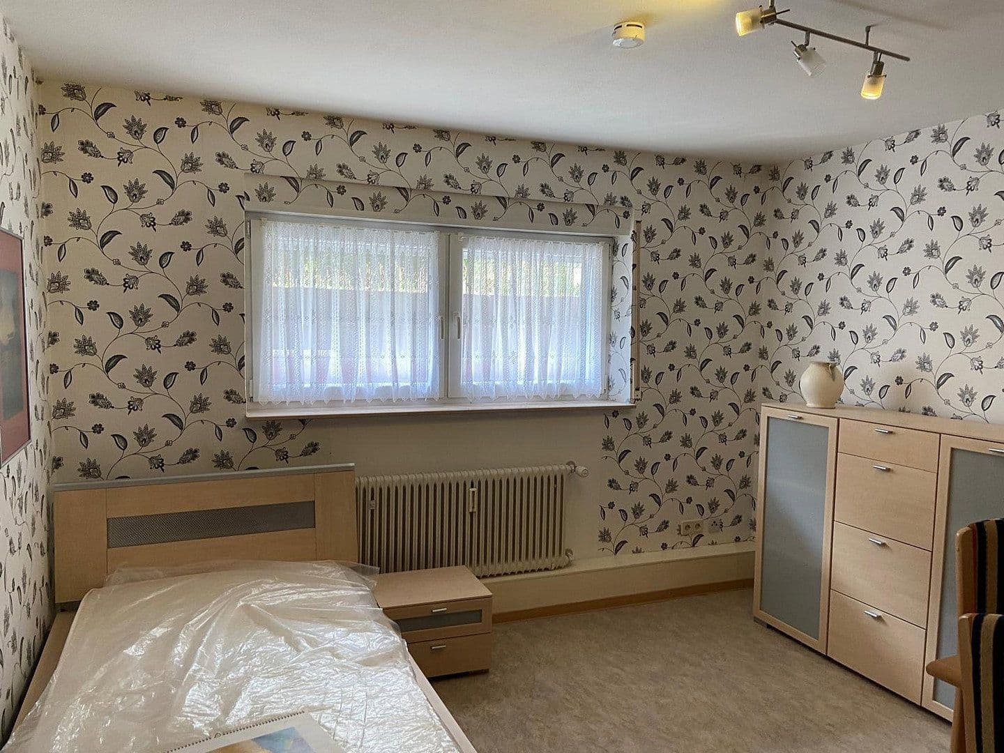 Pronájem bytu 1+1 40 m², Hockenheim, Bádensko-Württembersko Pronájem bytu 1+1 40 m², Hockenheim, Bádensko-Württembersko