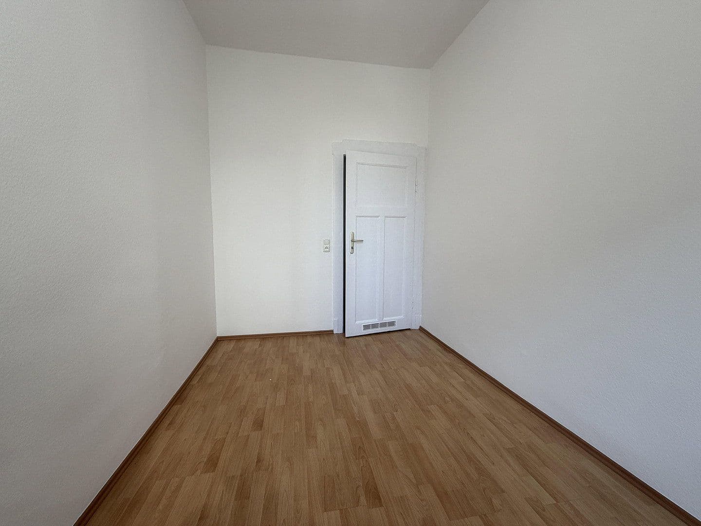 Pronájem bytu 2+1 40 m², Gleimstraße 14, Frankfurt am Main, Hessen Pronájem bytu 2+1 40 m², Gleimstraße 14, Frankfurt am Main, Hessen