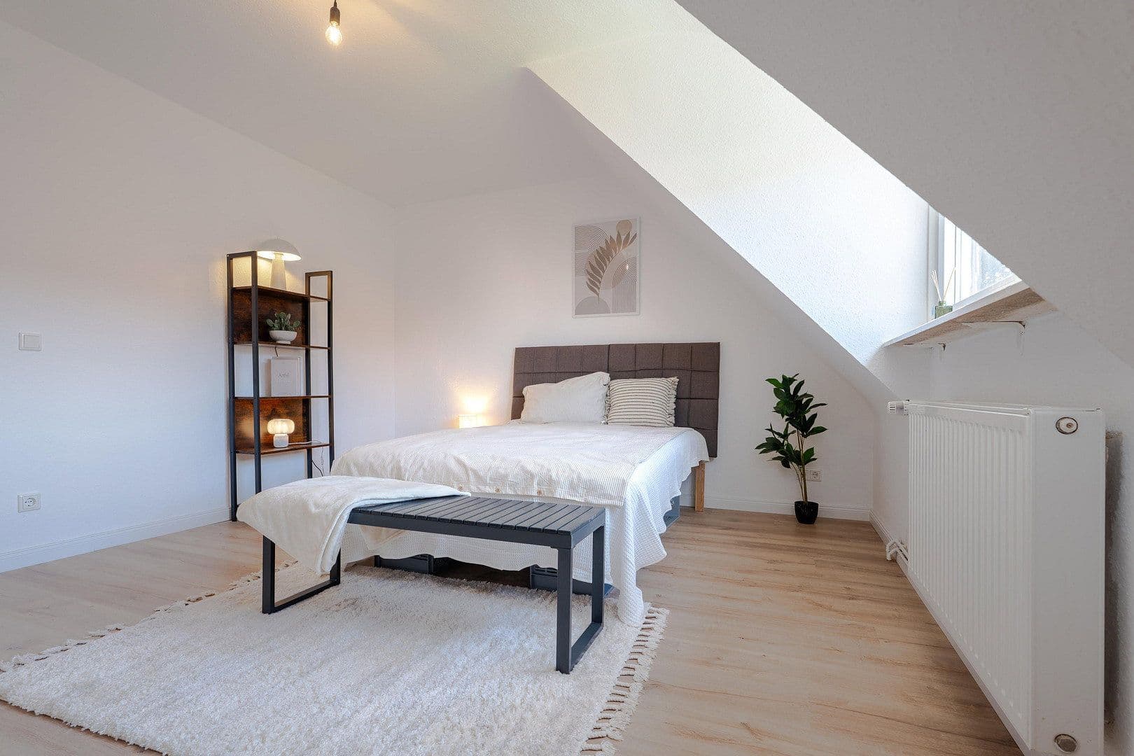 Prodej domu 93 m², pozemek 150 m², Wecholder Straße 128, Bremen, Bremen Prodej domu 93 m², pozemek 150 m², Wecholder Straße 128, Bremen, Bremen