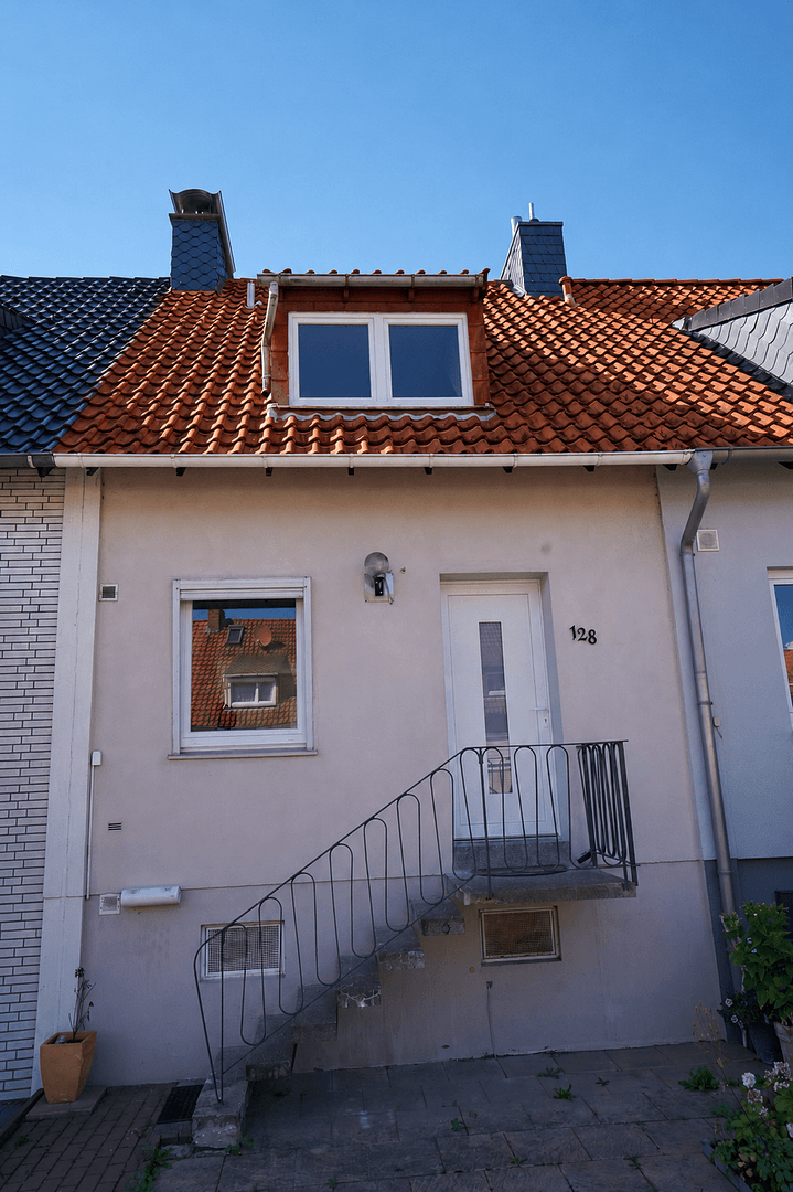 Prodej domu 93 m², pozemek 150 m², Wecholder Straße 128, Bremen, Bremen Prodej domu 93 m², pozemek 150 m², Wecholder Straße 128, Bremen, Bremen