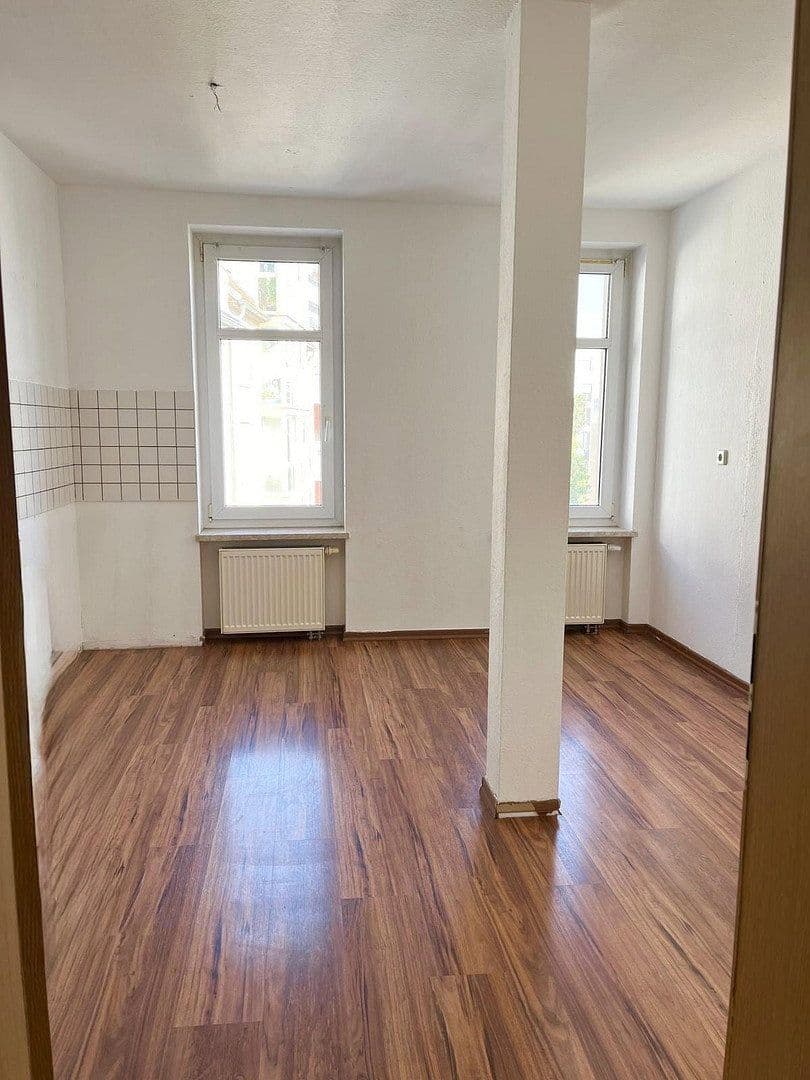 Pronájem bytu 3+1 77 m², Georg-Schumann-Str. 201, Leipzig, Sasko Pronájem bytu 3+1 77 m², Georg-Schumann-Str. 201, Leipzig, Sasko
