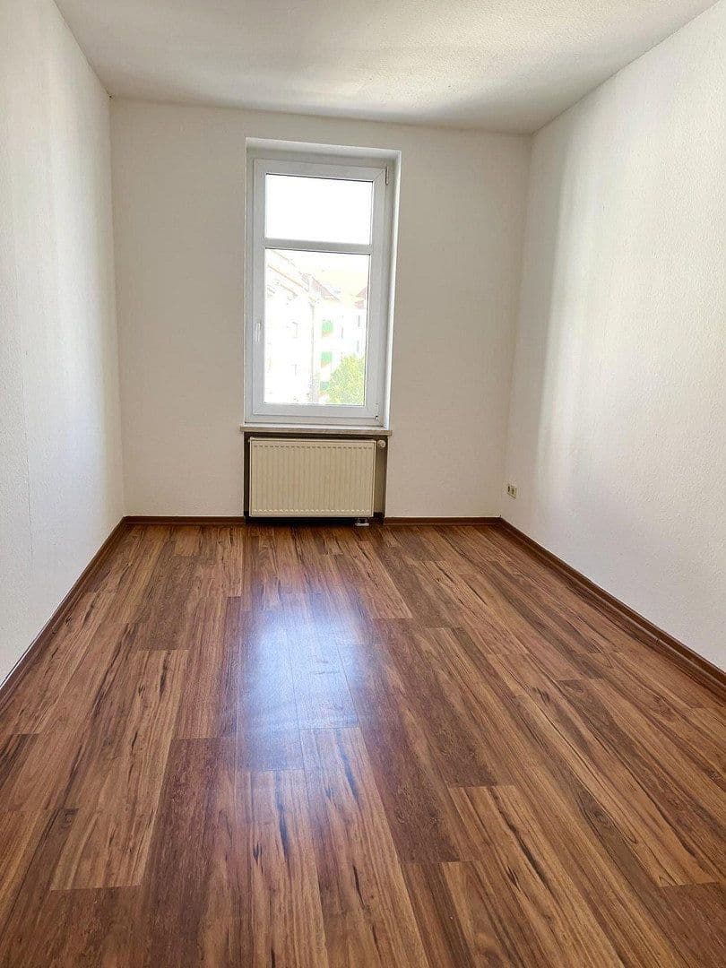 Pronájem bytu 3+1 77 m², Georg-Schumann-Str. 201, Leipzig, Sasko Pronájem bytu 3+1 77 m², Georg-Schumann-Str. 201, Leipzig, Sasko