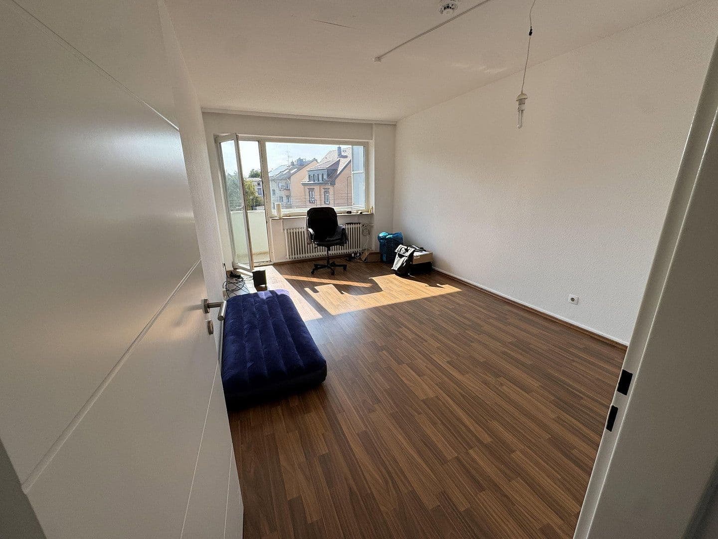 Pronájem bytu 2+1 62 m², Am Hohen Weg 30, Frankfurt am Main, Hessen Pronájem bytu 2+1 62 m², Am Hohen Weg 30, Frankfurt am Main, Hessen