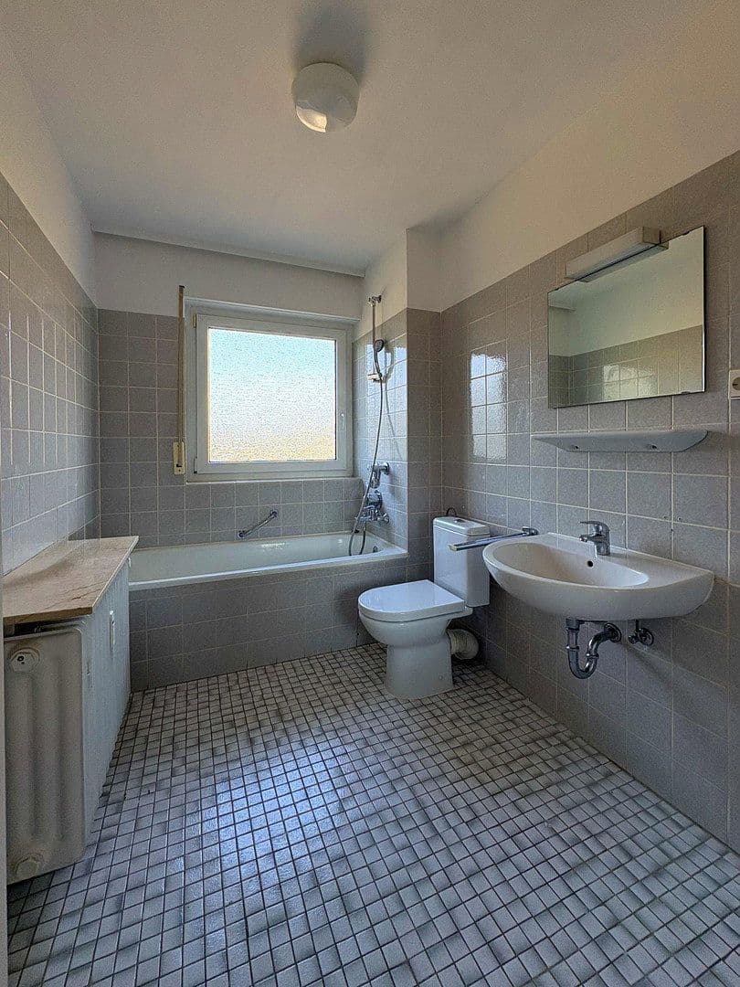 Pronájem bytu 3+1 77 m², Frankfurt, Hessen Pronájem bytu 3+1 77 m², Frankfurt, Hessen