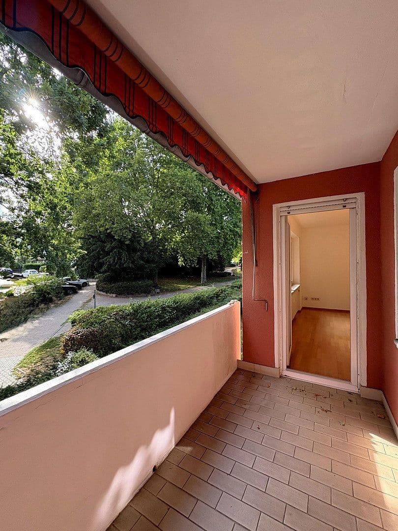 Pronájem bytu 3+1 77 m², Frankfurt, Hessen Pronájem bytu 3+1 77 m², Frankfurt, Hessen